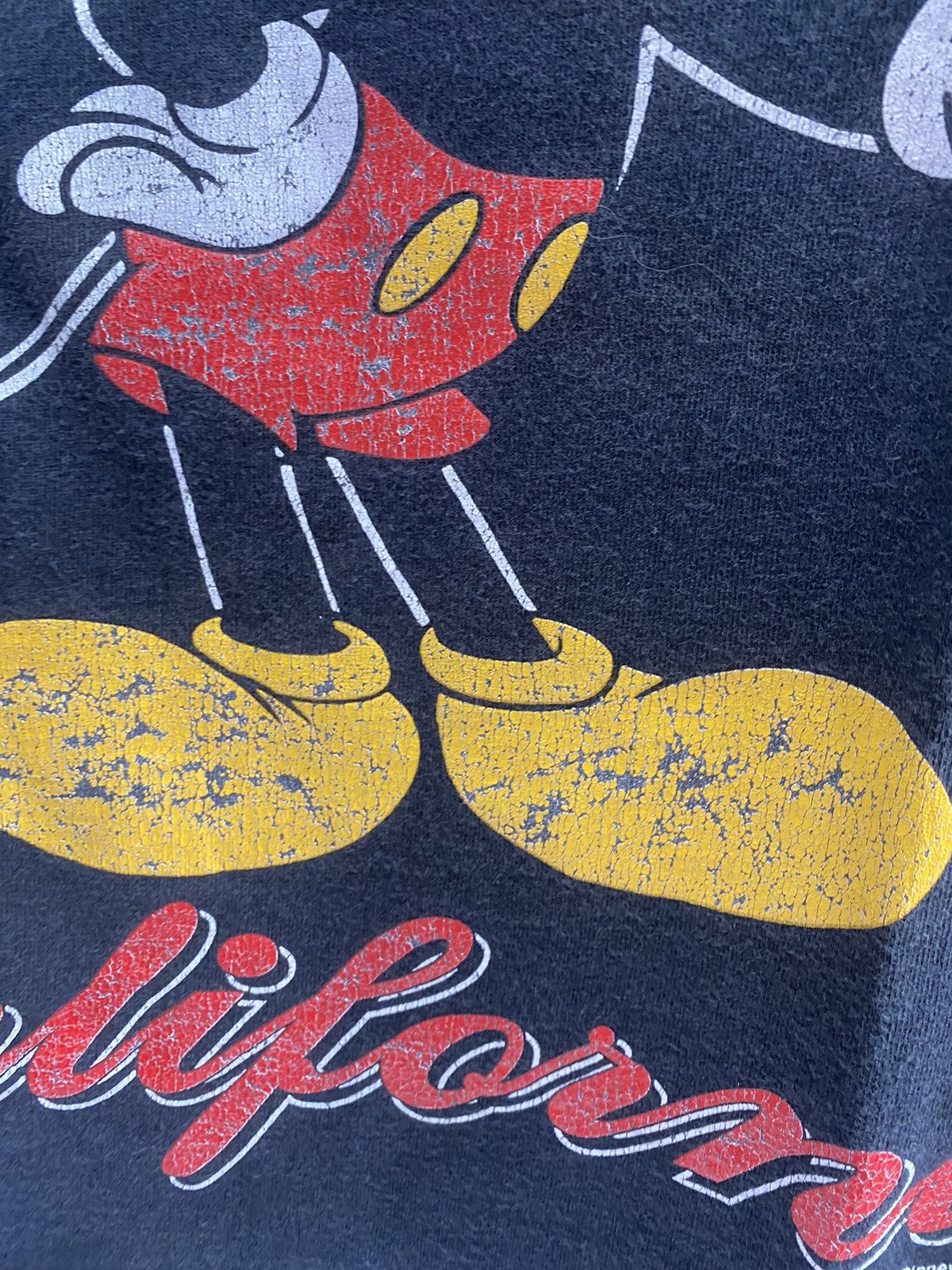 Mickey Mouse VINTAGE MICKEY MOUSE DISTRESSED Size US M / EU 48-50 / 2 - 6 Thumbnail