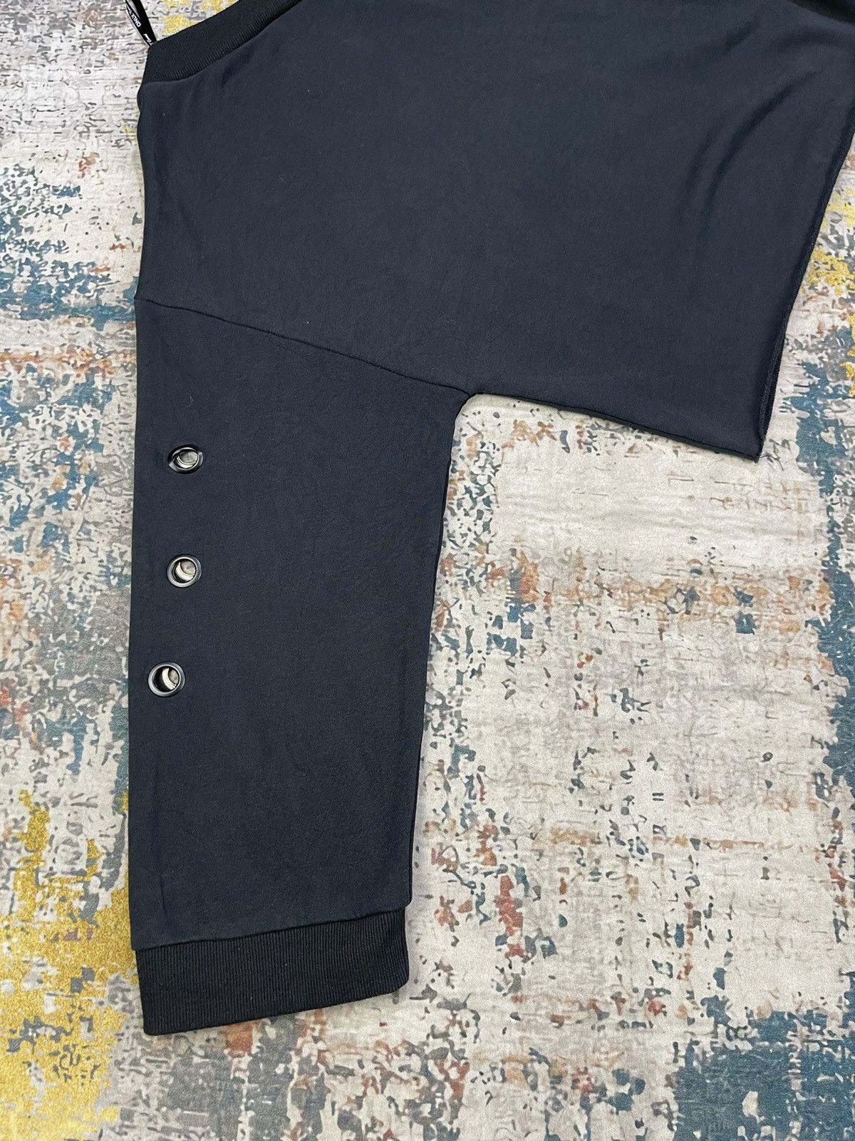 Japanese Brand ONLY Essential V Neck Cropped Paco Sweatshirt Size M / US 6-8 / IT 42-44 - 7 Thumbnail