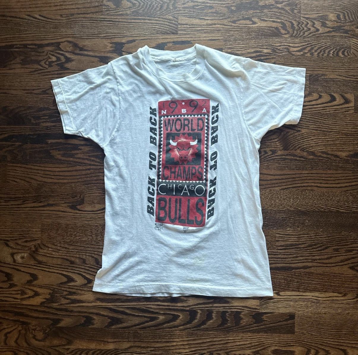 NBA Vintage Chicago Bulls NBA Champs 92’ shirt Size US M / EU 48-50 / 2 - 1 Thumbnail