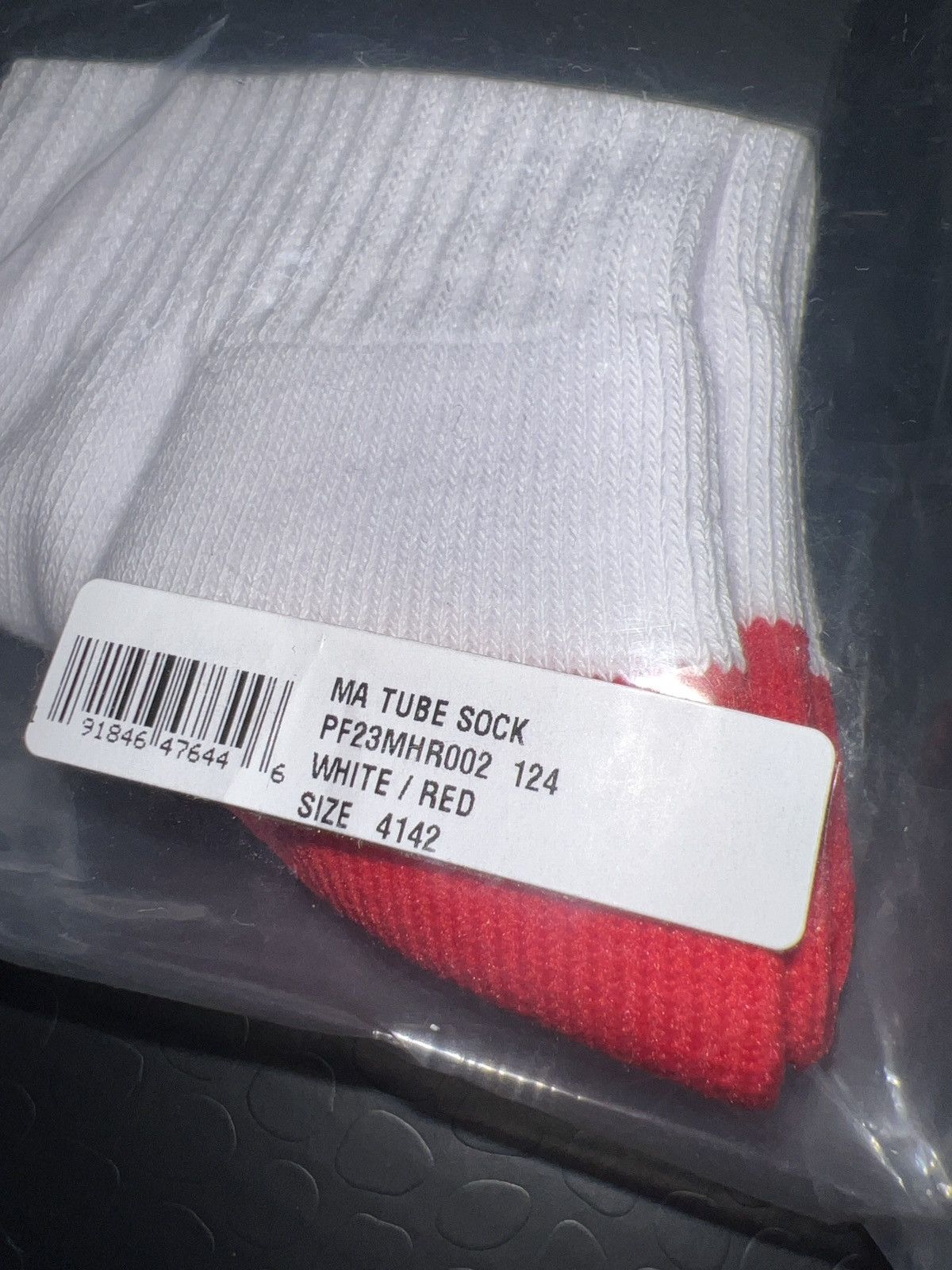 Amiri Amiri socks 120$ retail athletic MA white red men’s 41/42 Size 42 - 5 Thumbnail