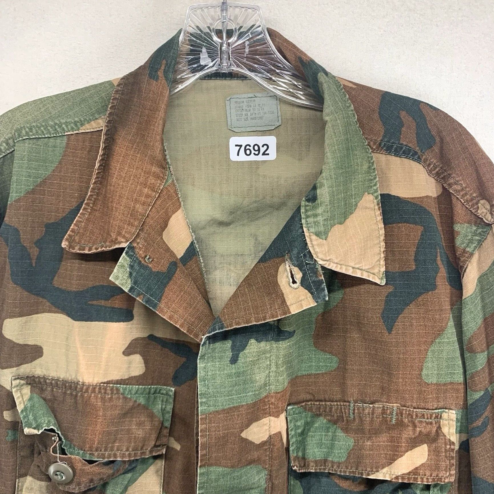 Vintage VINTAGE Men's Military Camouflage Button-Up Shirt Long Sleeve Casual Workwear All Seasons M Size US M / EU 48-50 / 2 - 4 Thumbnail