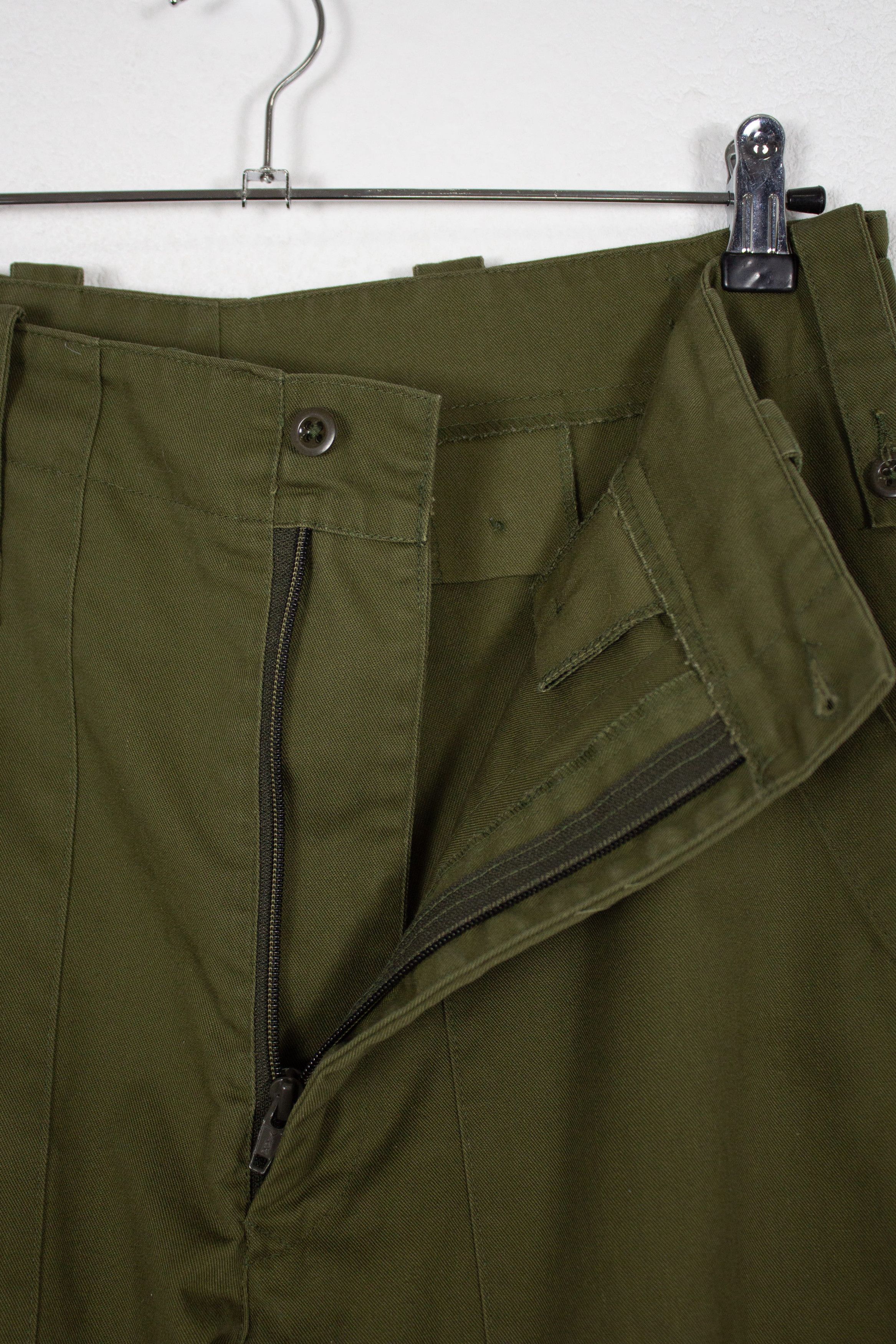 Vintage Vintage Army WWII Military Green Cargo Fatigues Trousers Size US 33 - 5 Thumbnail