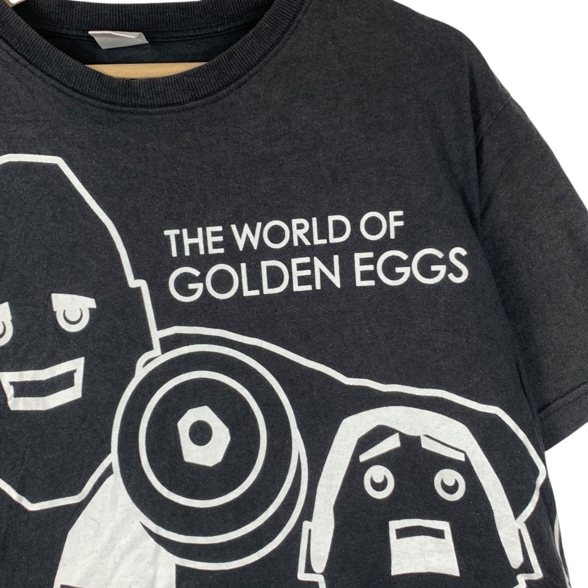 Vintage THE WORLD OF GOLDEN EGGS Anime Wii Video Game Tee Shirt Top Size US S / EU 44-46 / 1 - 4 Thumbnail