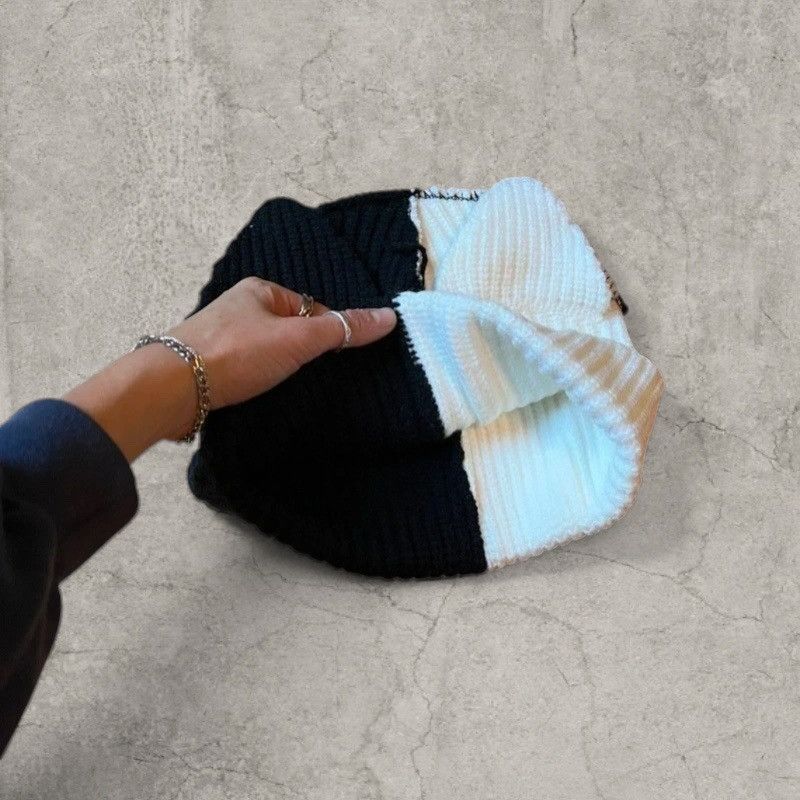 Japanese Brand Cool vintage style beanie, black/cream with patch. One size Size ONE SIZE - 2 Thumbnail