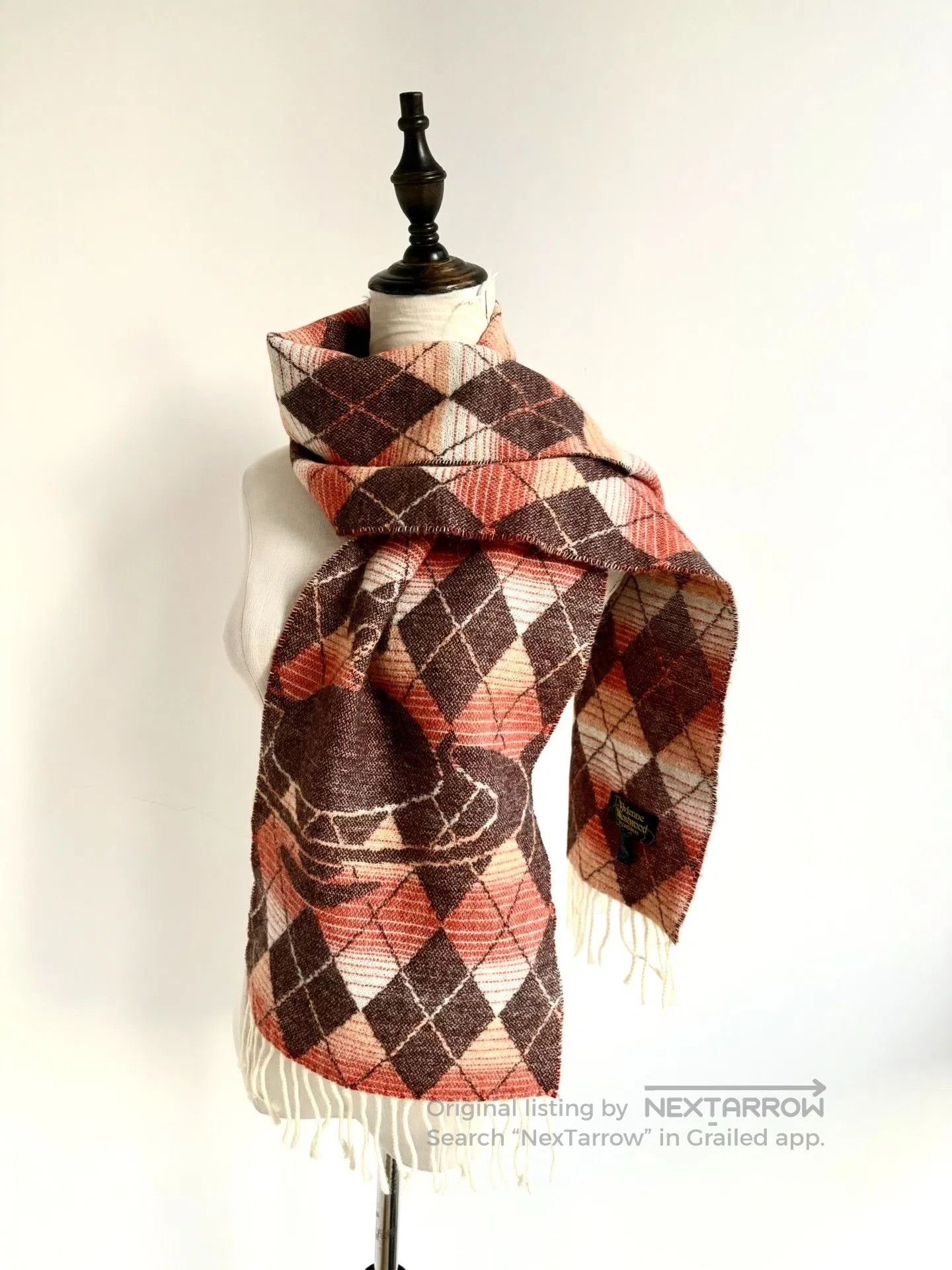 Vivienne Westwood Vivienne Westwood Vintage Gradient Orange Wool Scarf. Size ONE SIZE - 1 Thumbnail