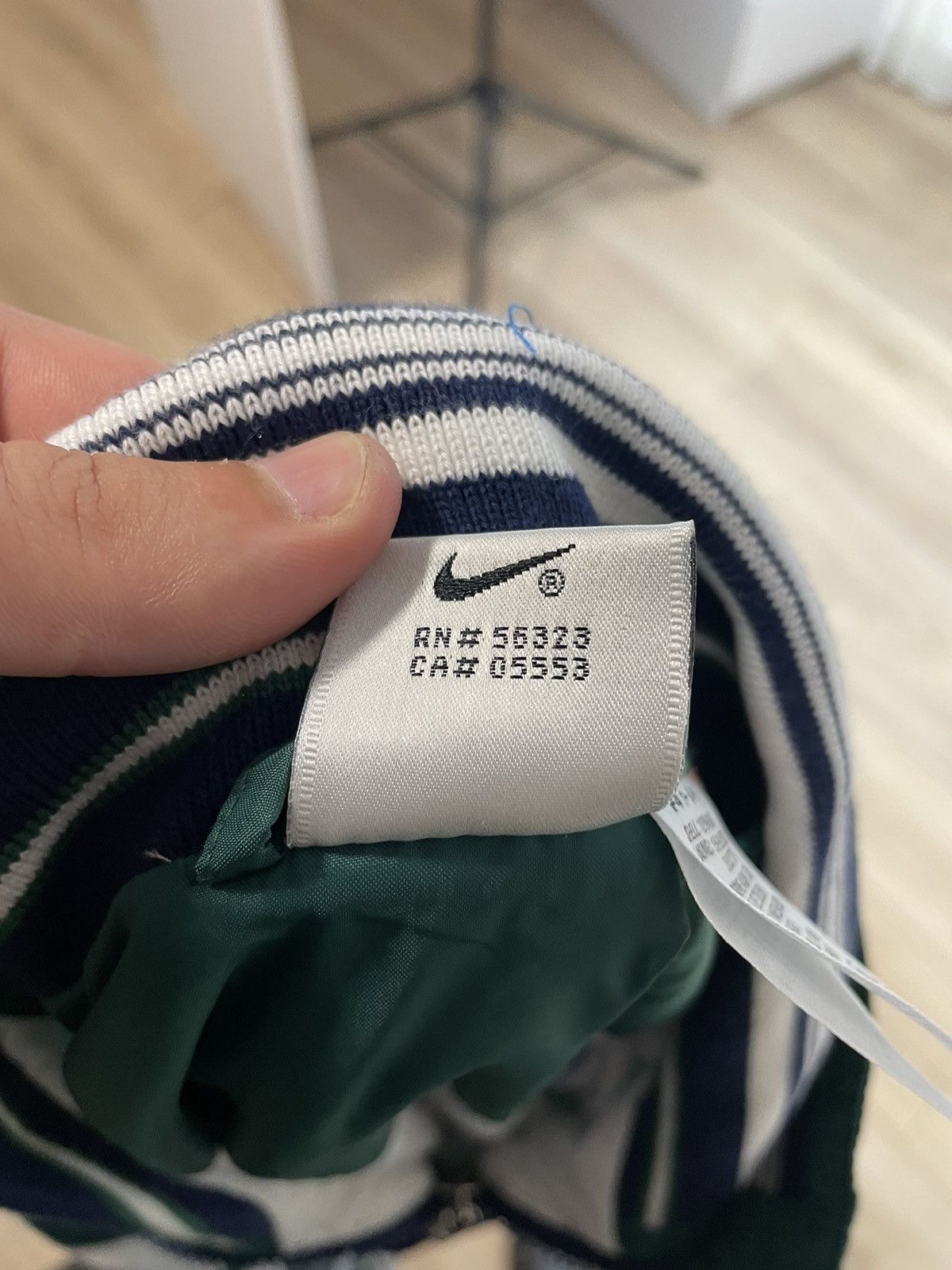 Nike Nike Vintage Nylon Track Jacket Full Zip 90-s Size US M / EU 48-50 / 2 - 11 Thumbnail