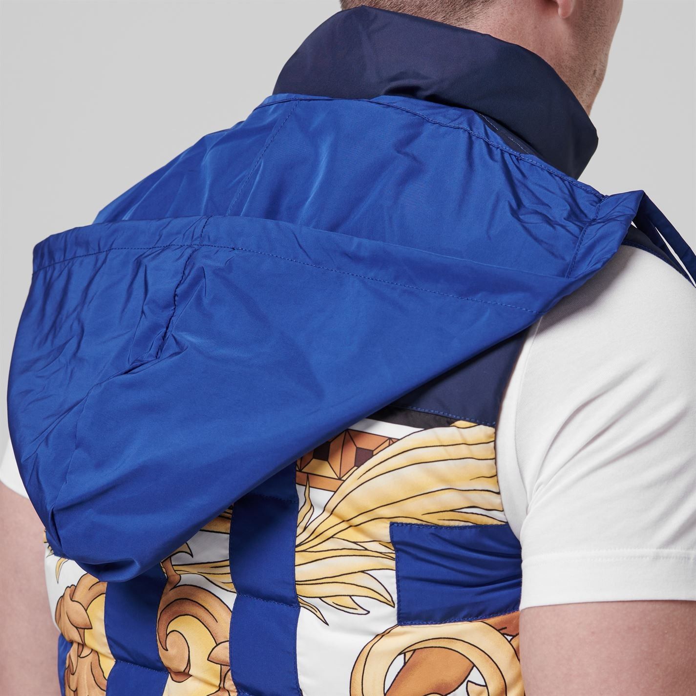 Versace Versace Greca Print Vest Blue Men's Size IT 50 Slim Size US M / EU 48-50 / 2 - 13 Thumbnail