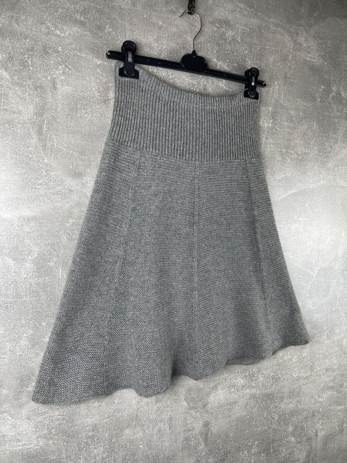 Fabiana Filippi Fabiana Filippi Cashmere Knit Flared Skirt Grey Size 27" / US 4 / IT 40 - 3 Thumbnail
