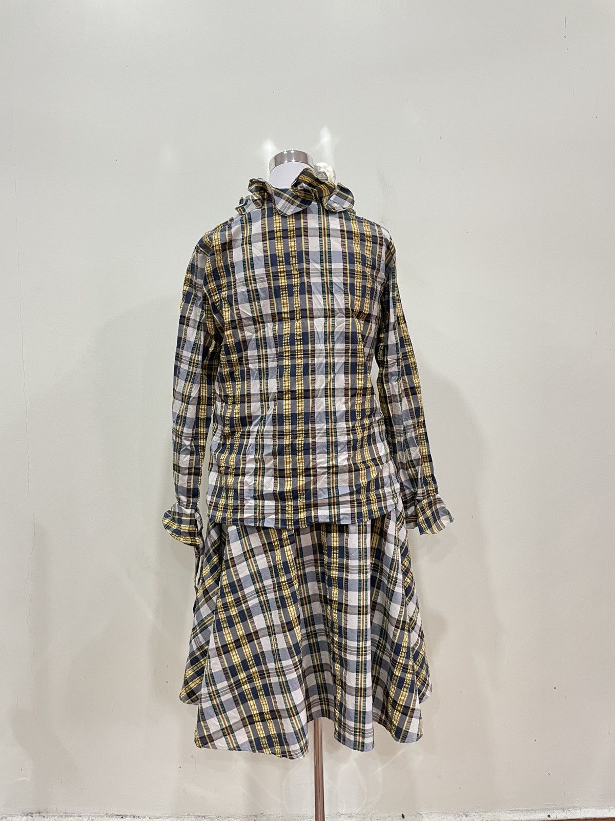 JW Anderson × Uniqlo JW Anderson X Uniqlo Shirt Size L / US 10 / IT 46 - 8 Thumbnail