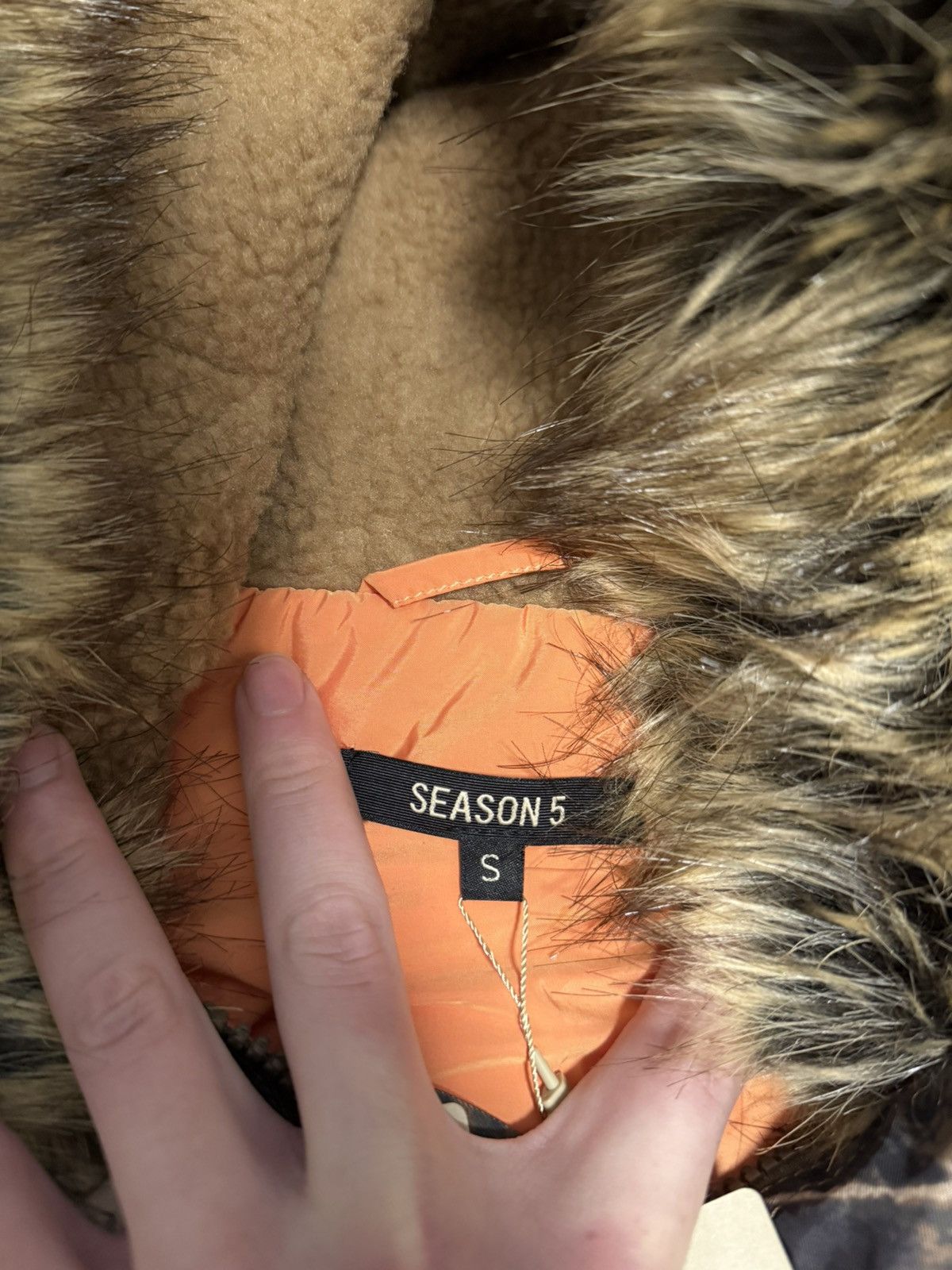 Yeezy Yeezy Season 5 double sided Tree Camo Fur ma-1 Bomber Jacket Size US S / EU 44-46 / 1 - 3 Thumbnail