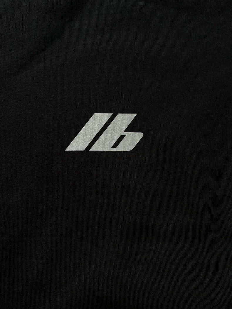 Balenciaga Balenciaga Letter reflective logo crewneck sweatshirt Size M / US 6-8 / IT 42-44 - 3 Thumbnail