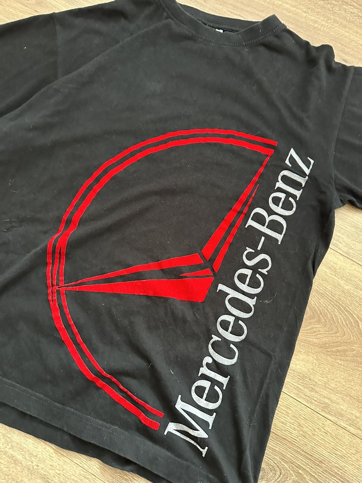 Mercedes-Benz 🔥VINTAGE MERCEDES BENZ VELOUR BIG LOGO T-SHIRT🔥 Size US L / EU 52-54 / 3 - 2 Thumbnail