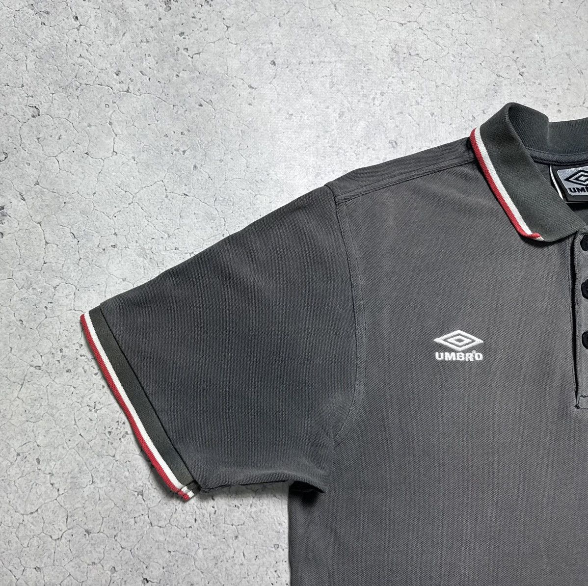 Umbro Umbro FC Manchester United Vintage Soccer Polo Shirt Size US S / EU 44-46 / 1 - 3 Thumbnail