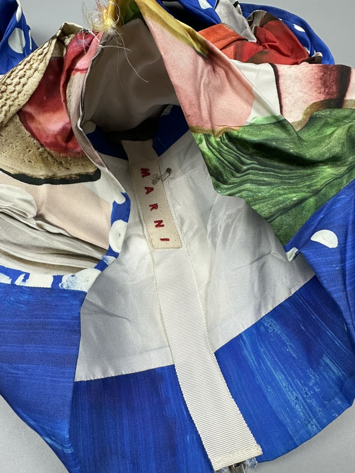 Marni Marni SS19 Donna Silk Crop Tops Size XS / US 0-2 / IT 36-38 - 9 Thumbnail