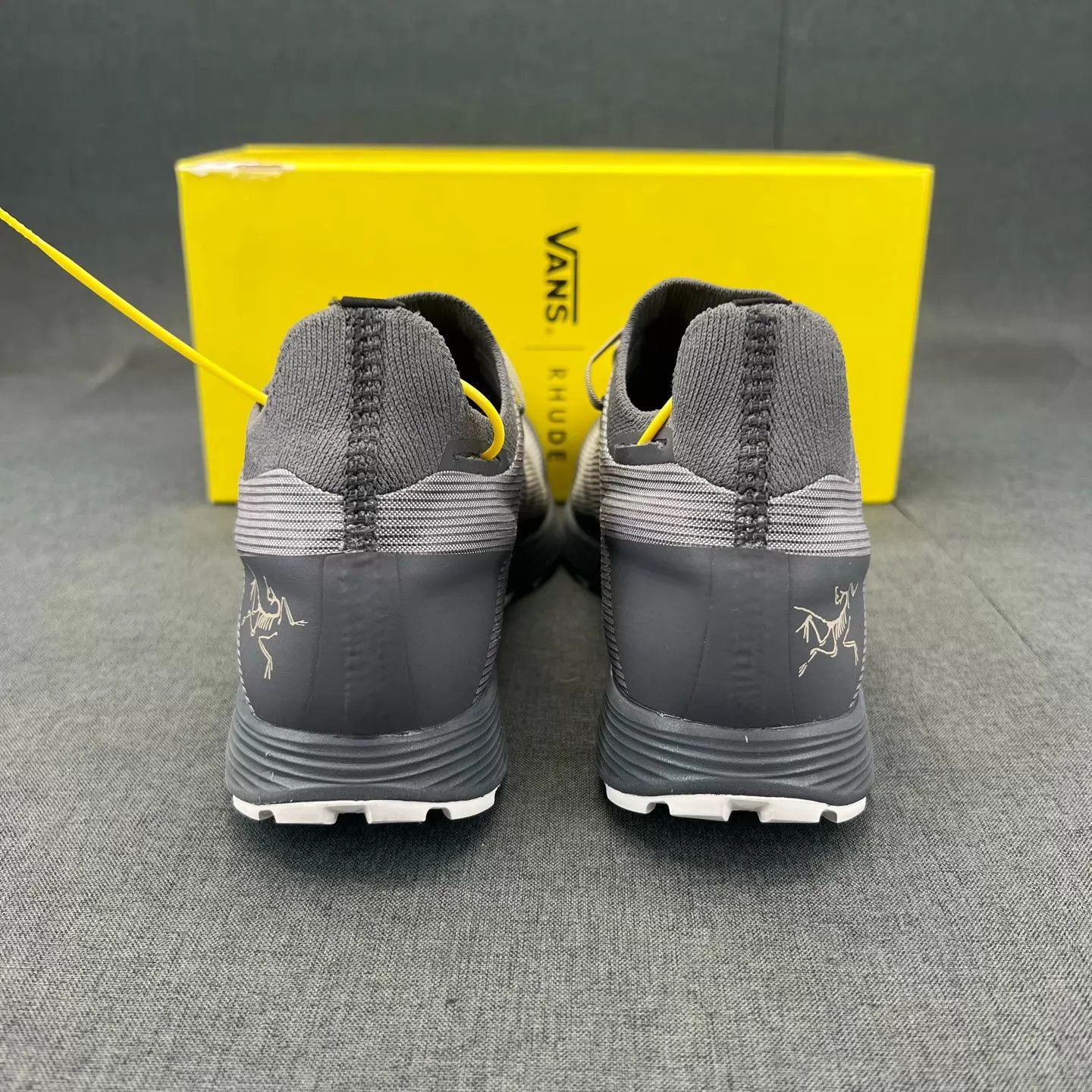 Arc'teryx Arc'teryx Norvan SL 3 Gray Size 42.5 Worn once Size US 9.5 / EU 42-43 - 6 Thumbnail