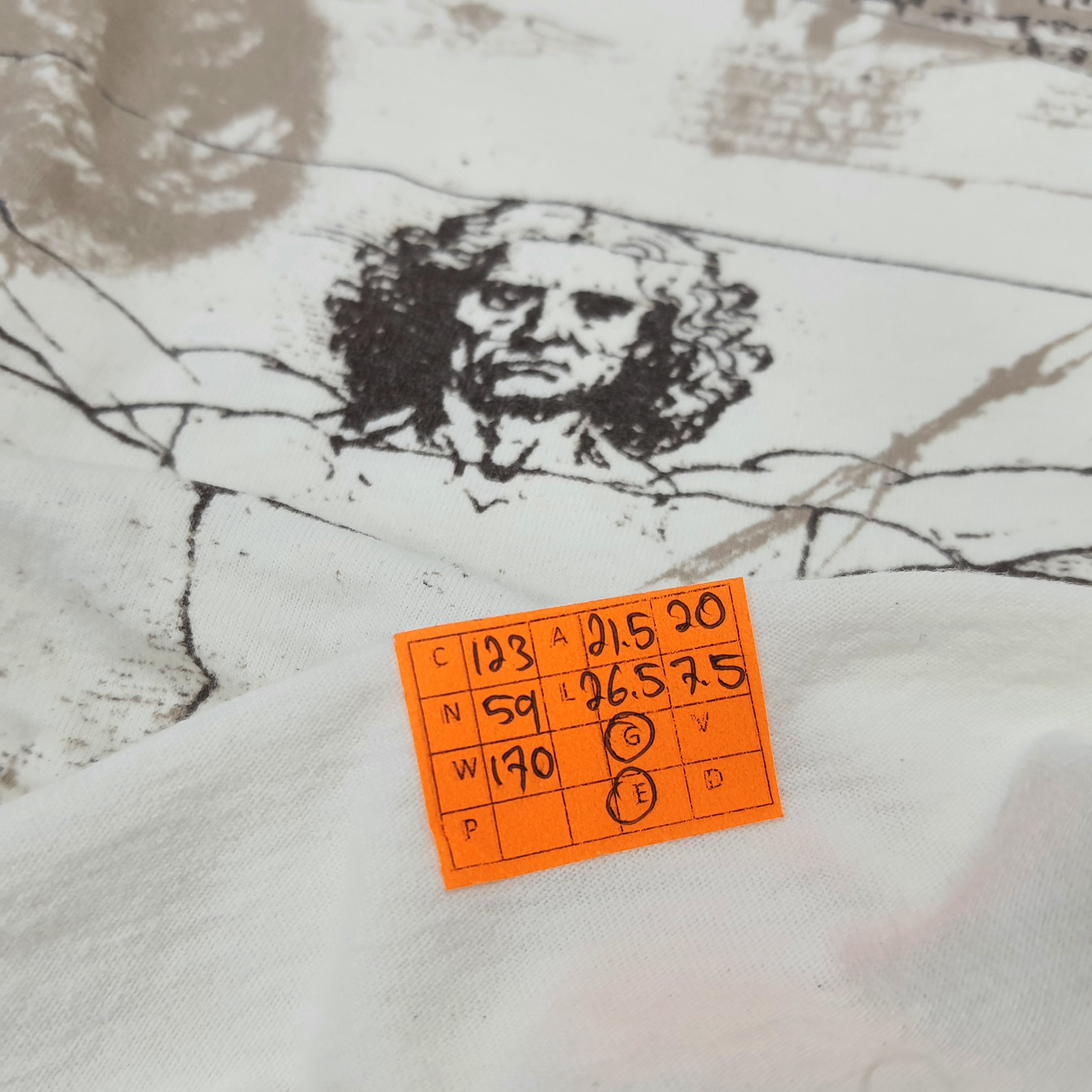 Vintage Vintage Leonardo Da Vinci Italia Vitruvian Man T-shirt Size US L / EU 52-54 / 3 - 6 Thumbnail