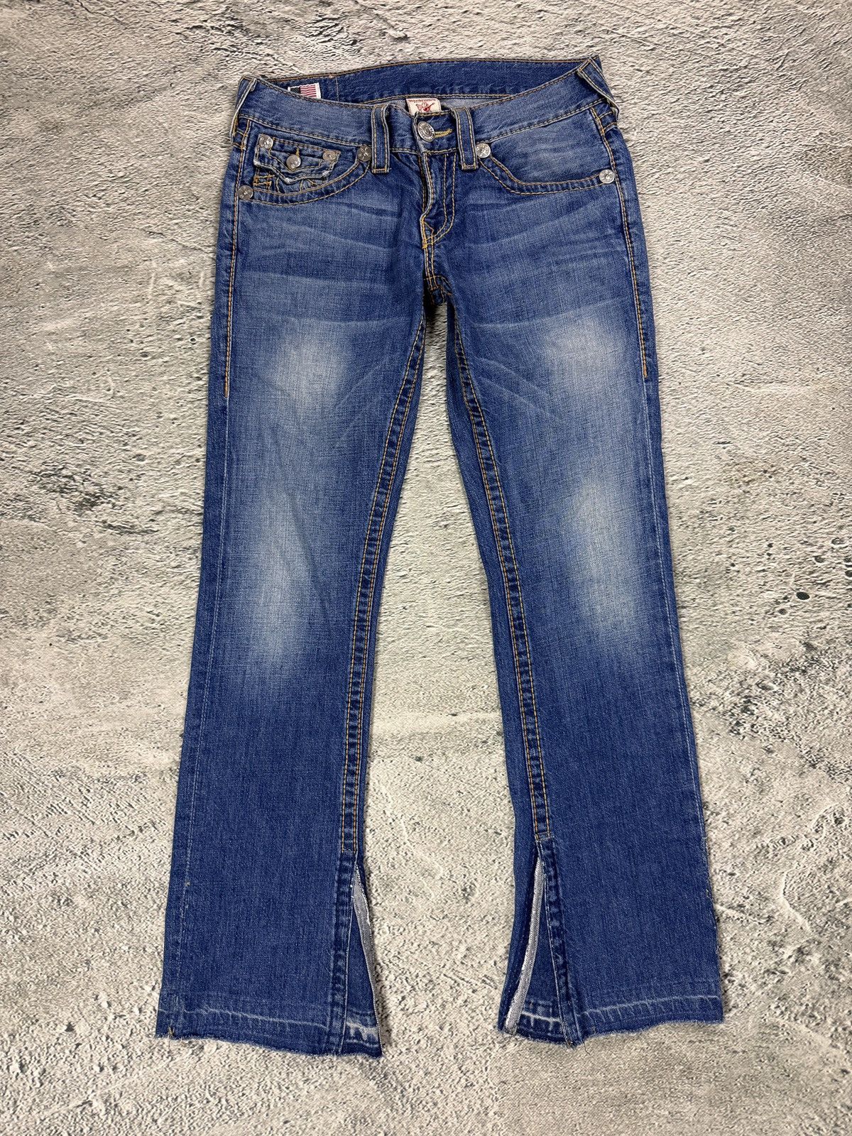 True Religion True Religion blue jeans flared thick stitching Ricky gold Size US 34 / EU 50 - 6 Thumbnail