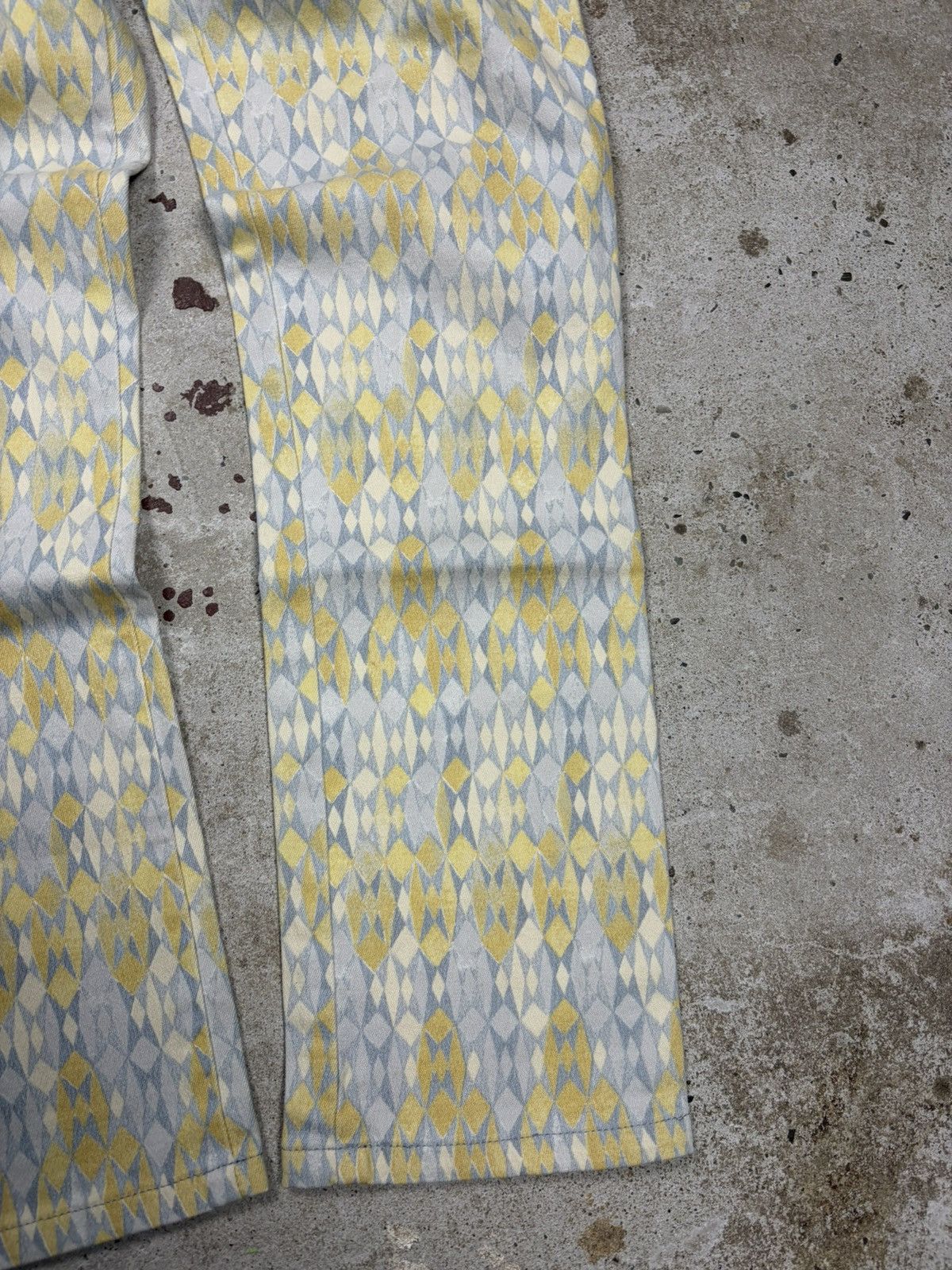 Roberto Cavalli Vintage 1990s Roberto Cavalli Jeans Geometric Abstract Size 24" / US 00 / IT 34 - 4 Thumbnail