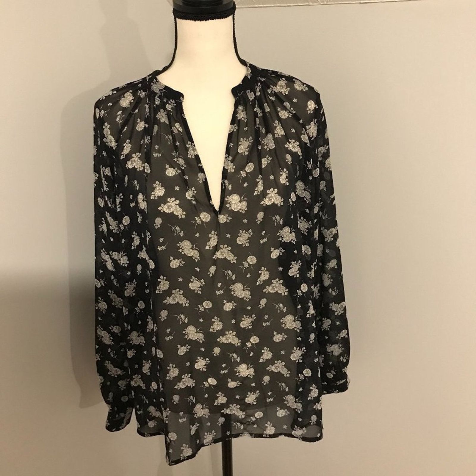 Vince Vince Calico Black and White Floral Print Silk Blouse Size S / US 4 / IT 40 - 1 Thumbnail