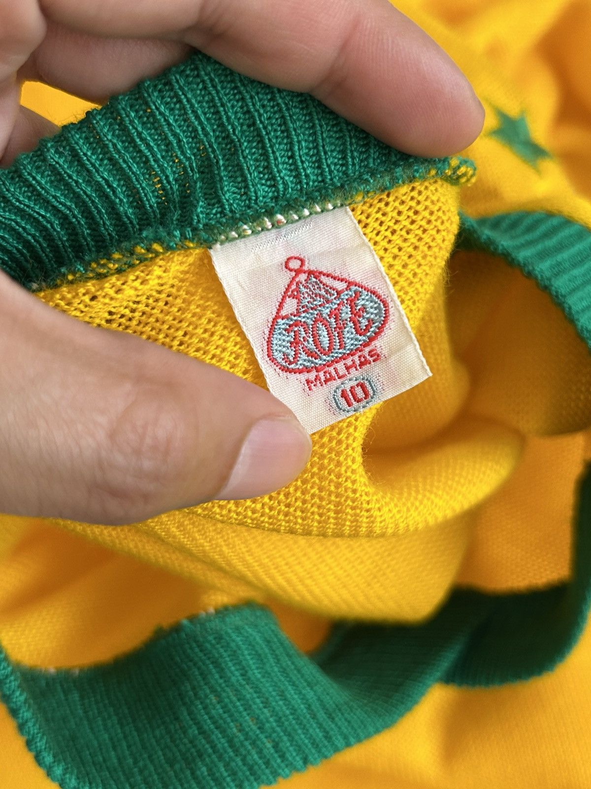 Vintage RARE🔥1980 BRAZIL FOOTBALL KNITWEAR JERSEY Size US M / EU 48-50 / 2 - 8 Thumbnail