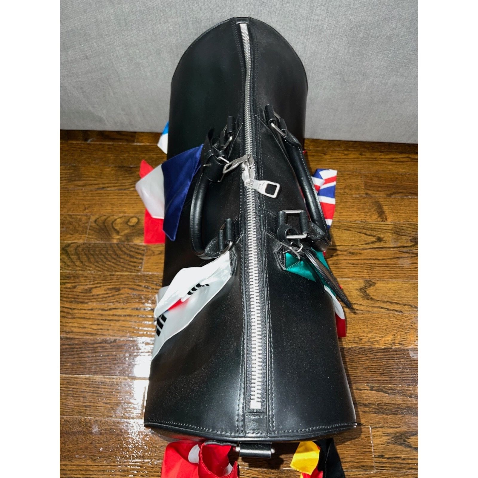 Louis Vuitton Louis Vuitton Keepall Bandouliere Flags Leather Travel Bag Size ONE SIZE - 10 Thumbnail