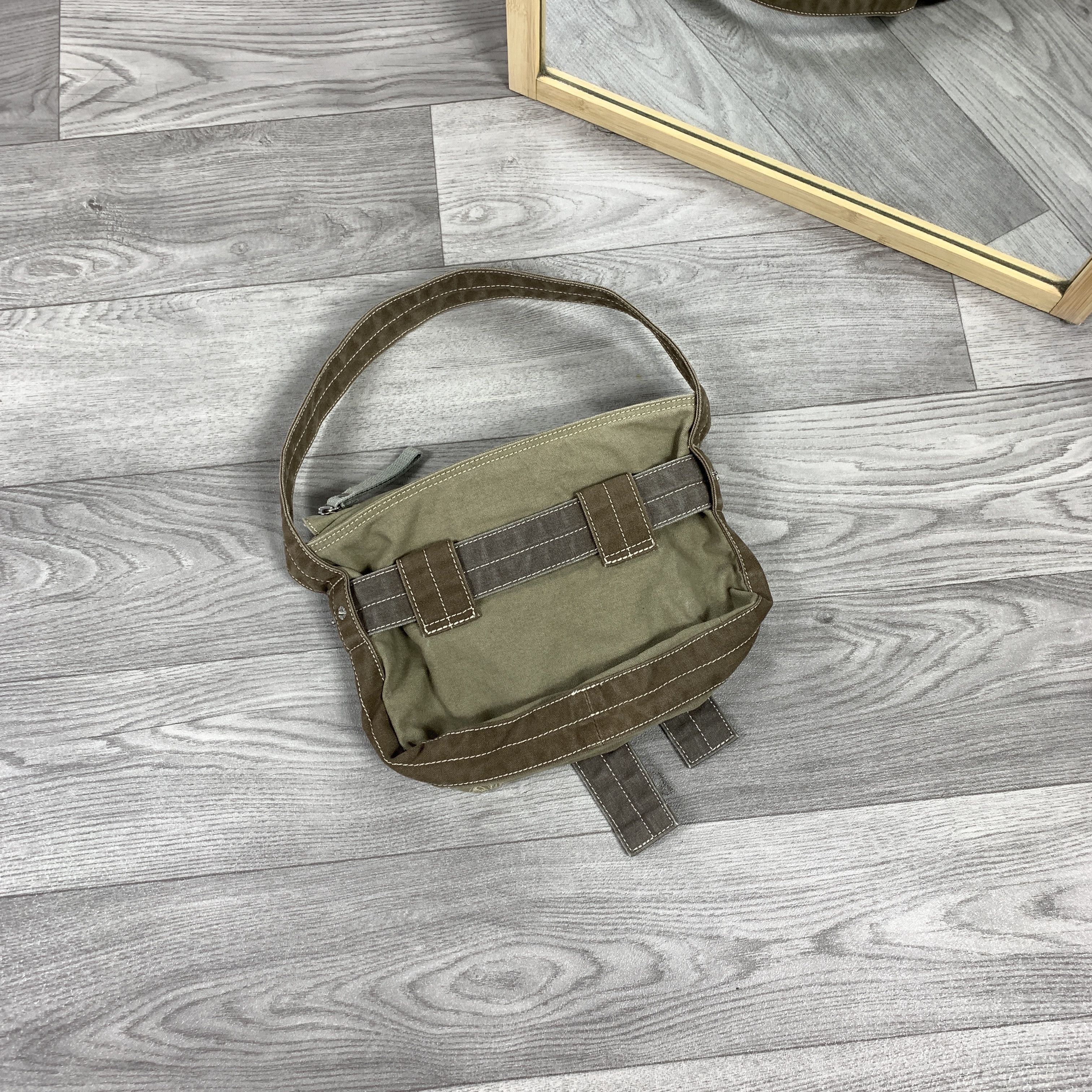 Vintage Vintage Y2K Bondage Khaki Handle Shoulder Women's Bag Size ONE SIZE - 3 Thumbnail