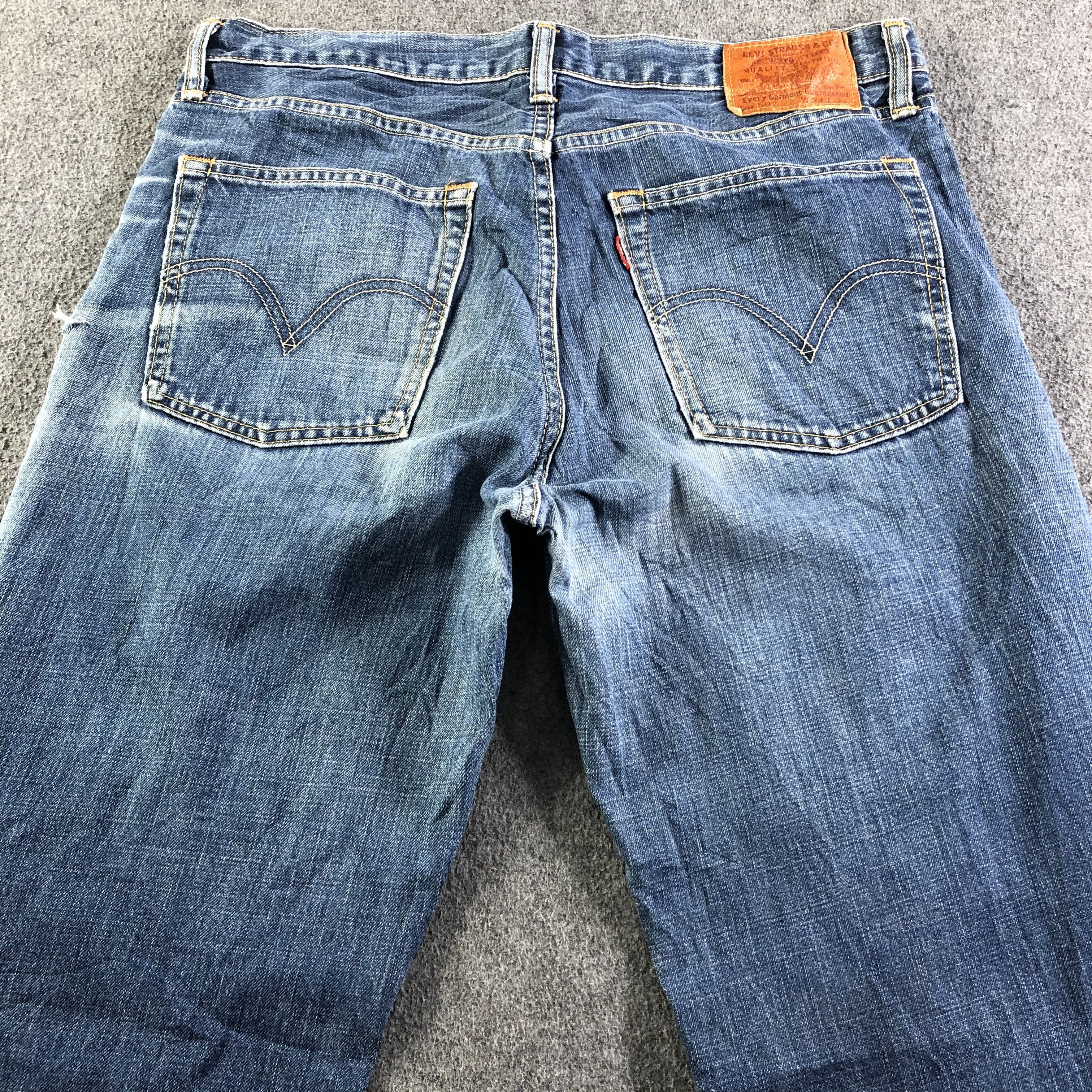 Levi's Vintage Blue Wash Levis 502 Jeans-J3970 Size US 35 - 4 Thumbnail