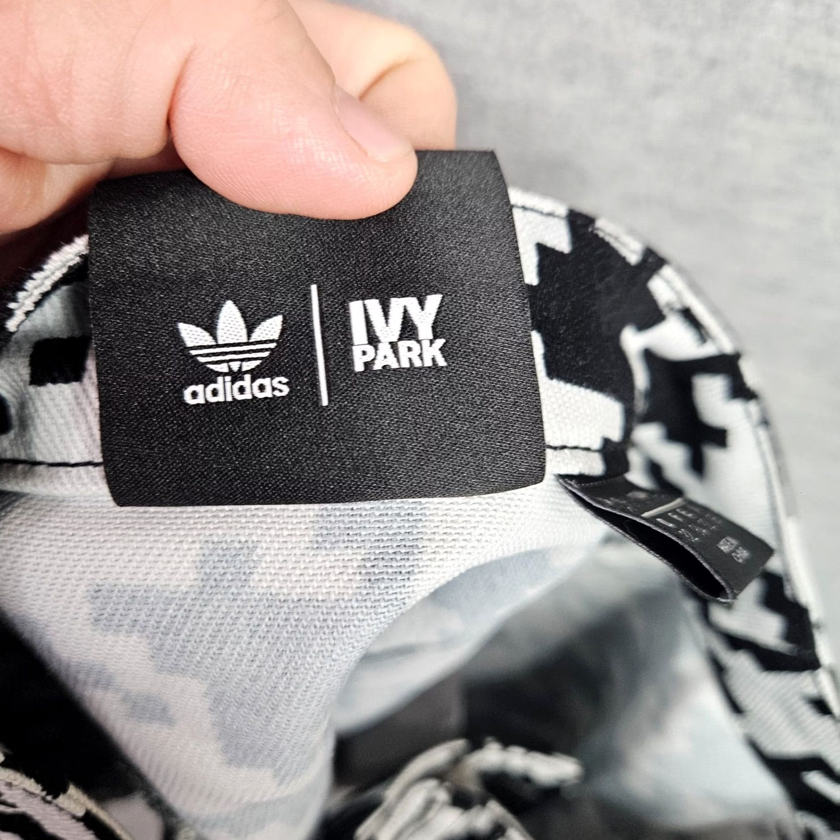 Adidas Adidas Ivy Park Houndstooth Cargo Skirt XS UK 6 Multicolor Womens Size 26" / US 2 / IT 38 - 5 Thumbnail