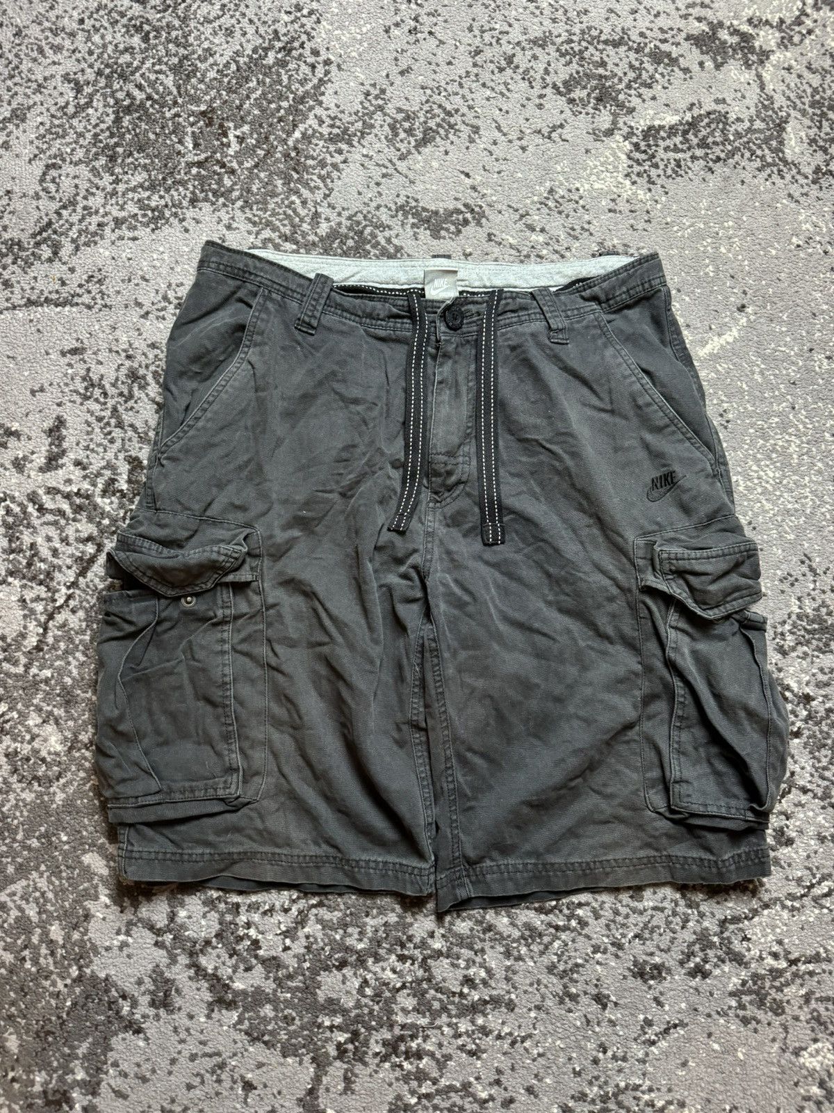 Nike × Vintage Vintage Y2K Nike Swoosh Military Baggy Cargo Shorts Drill Size US 34 / EU 50 - 1 Thumbnail