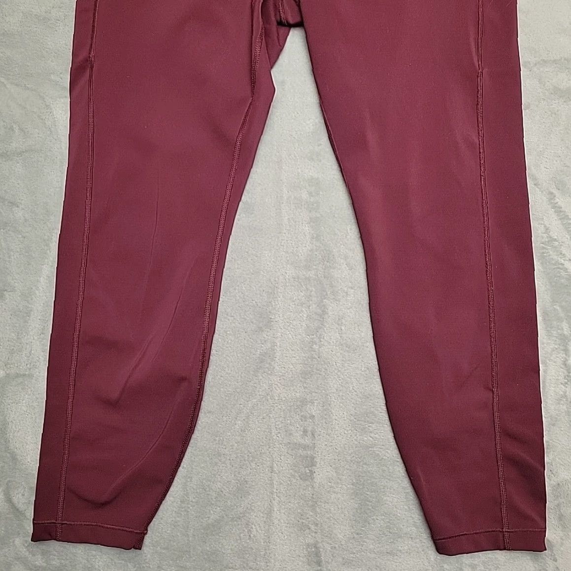 Athleta VINTAGE Athleta Leggings Womens Large Maroon Ultimate Stash Pocket 7/8 Performance Tight Shirt Womens L Maroon USA Sports Elastic Waist Pattern: Solid Size 36" / US 14 / IT 50 - 2 Thumbnail