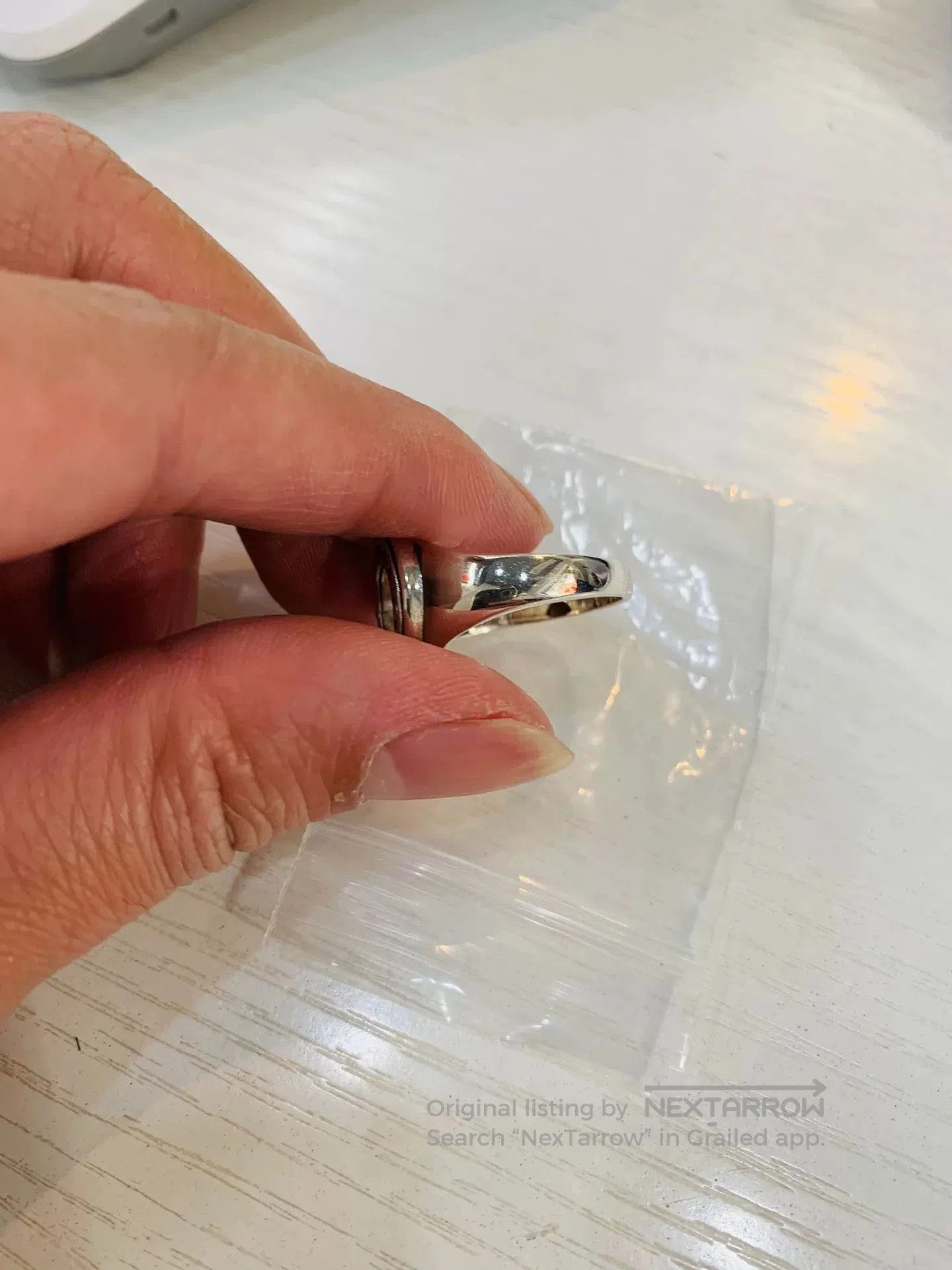 AQUA Silver Japanese Designed Horseshoe Ring. Size ONE SIZE - 7 Thumbnail