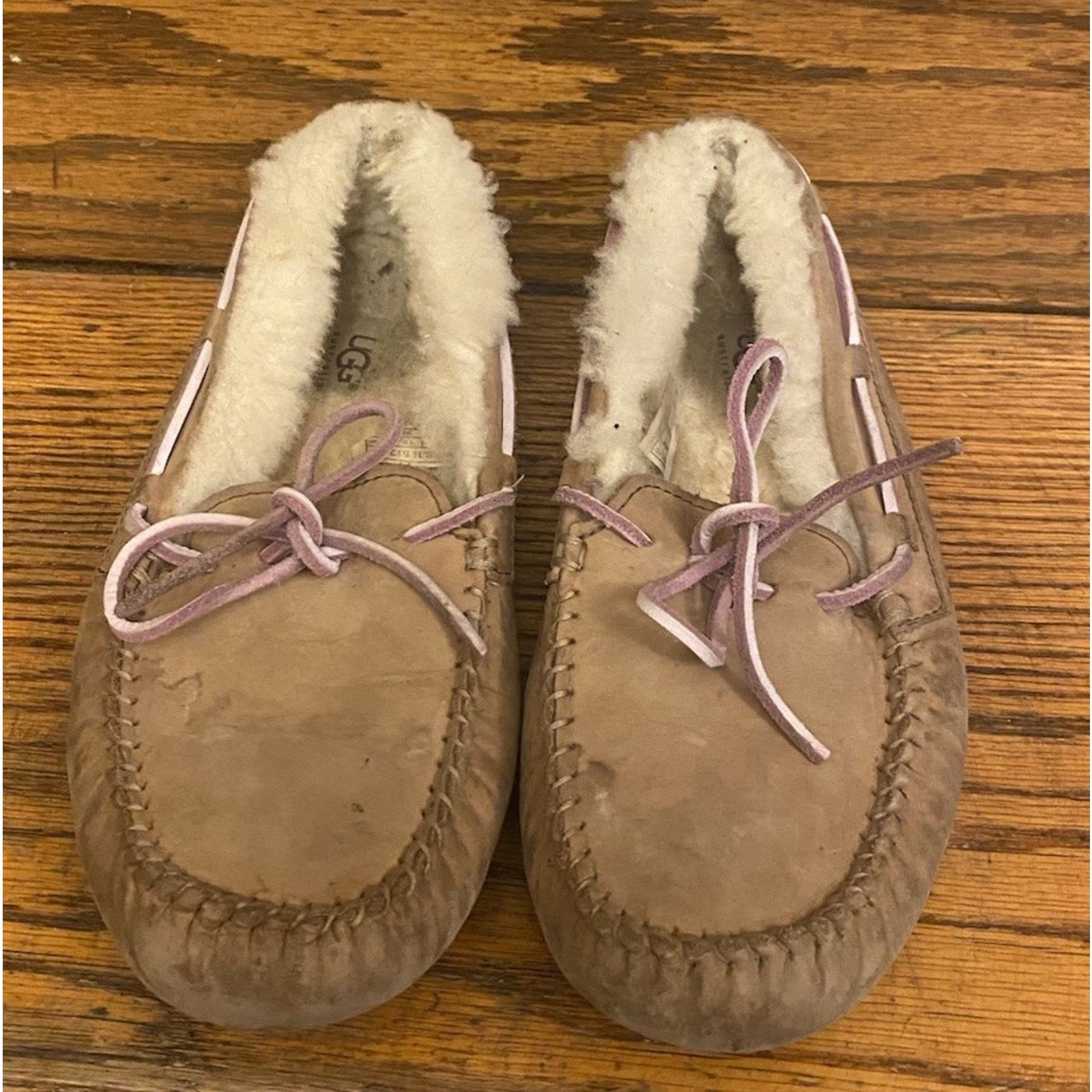 Ugg UGG Shearling Suede Slippers Women’s 8M Beige Pink Ties Size US 8 / IT 38 - 2 Thumbnail