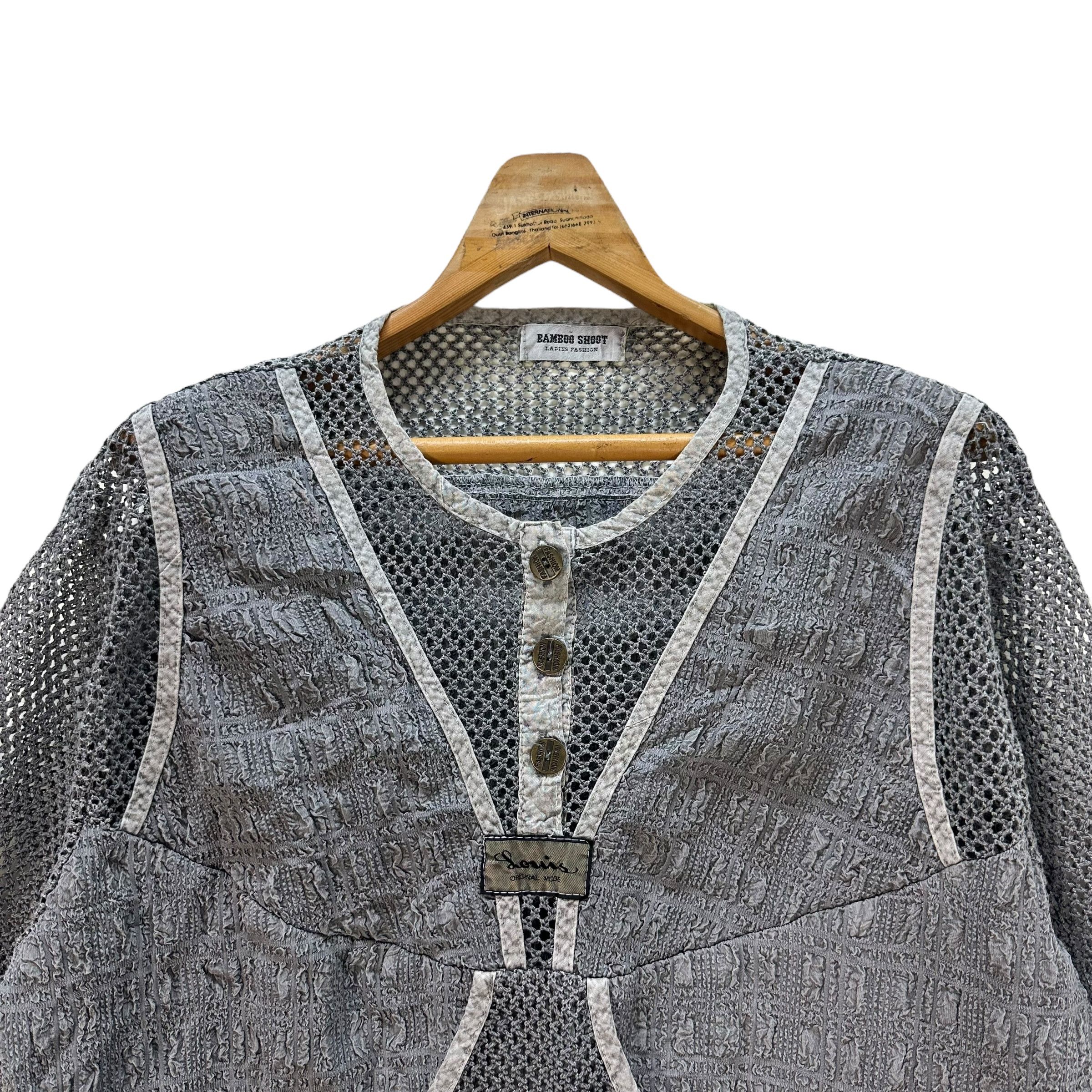 Vintage LOUIS BAMBOO SHOOT HALF BUTTON MESH SHIRT #9010-48 Size XL / US 12-14 / IT 48-50 - 2 Thumbnail
