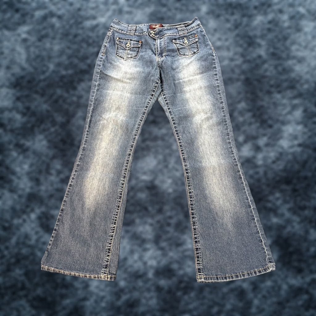 Vintage VINTAGE Angels Jeans Womens 32x31 Low Rise Light Wash Distressed Bootcut Inseam 31 in Blue Bohemian Womens Size 24" / US 00 / IT 34 - 1 Thumbnail
