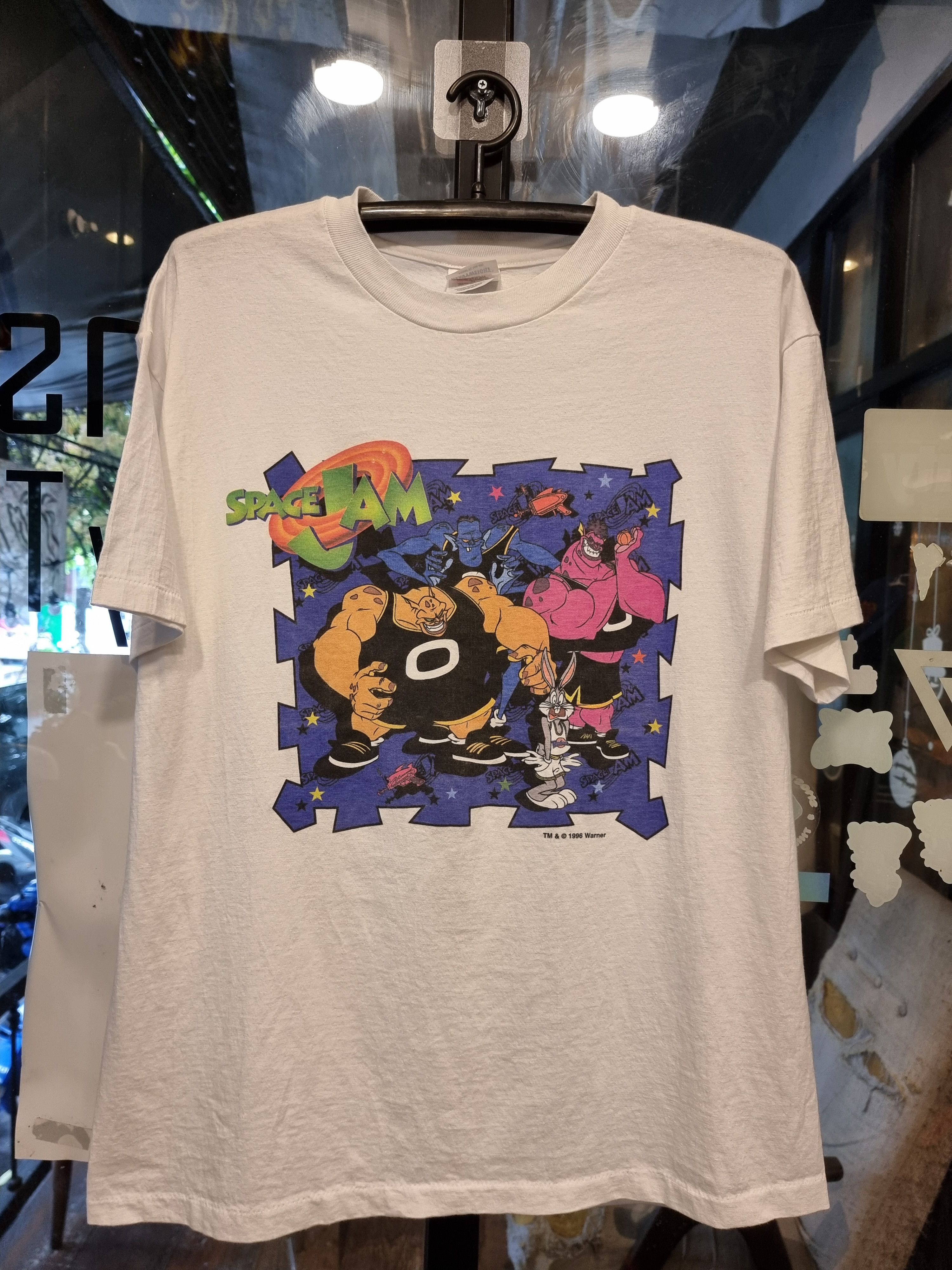 Vintage 1996 Space Jam T-Shirt – Warner Bros – Hanes Tag