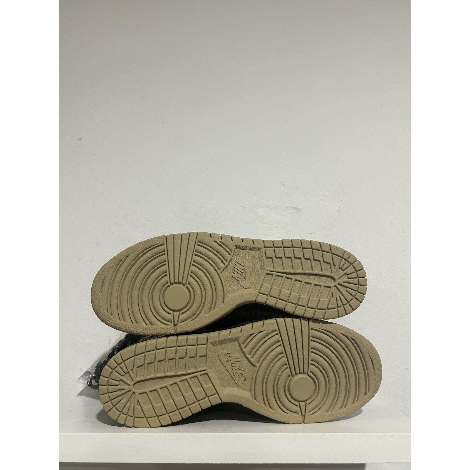 Nike NIKE DUNK HIGH PRO SB TWEED SIZE 9.5 BRAND NEW Size US 9.5 / EU 42-43 - 3 Thumbnail