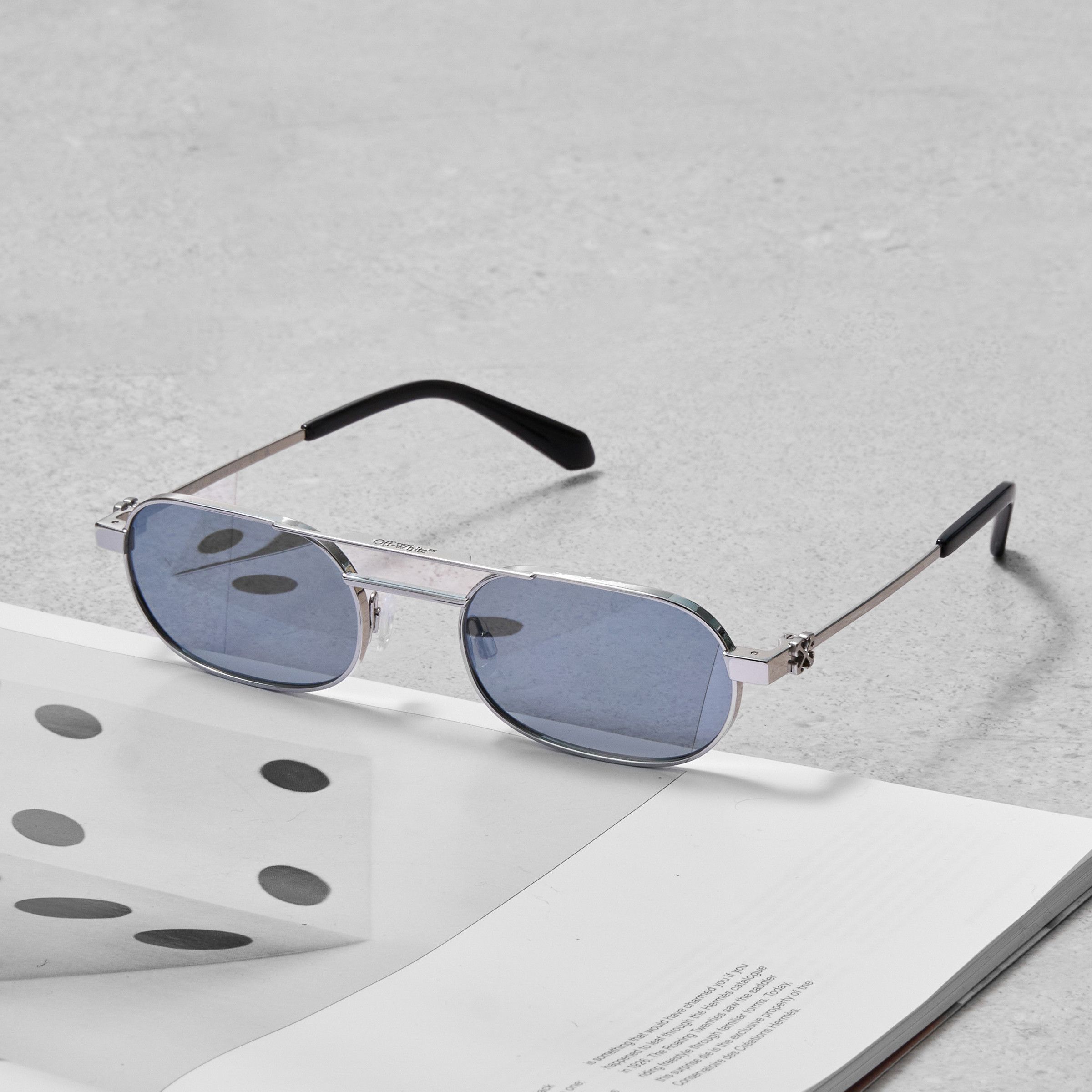 Off-White OFF WHITE Vaiden Oval Frame Sunglasses Size ONE SIZE - 3 Thumbnail