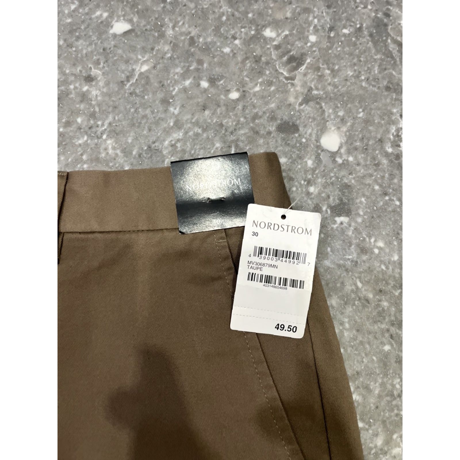 Nordstrom Nordstrom Beige Flat Front Shorts 30” Chino NWT Mens Size US 30 / EU 46 - 2 Thumbnail
