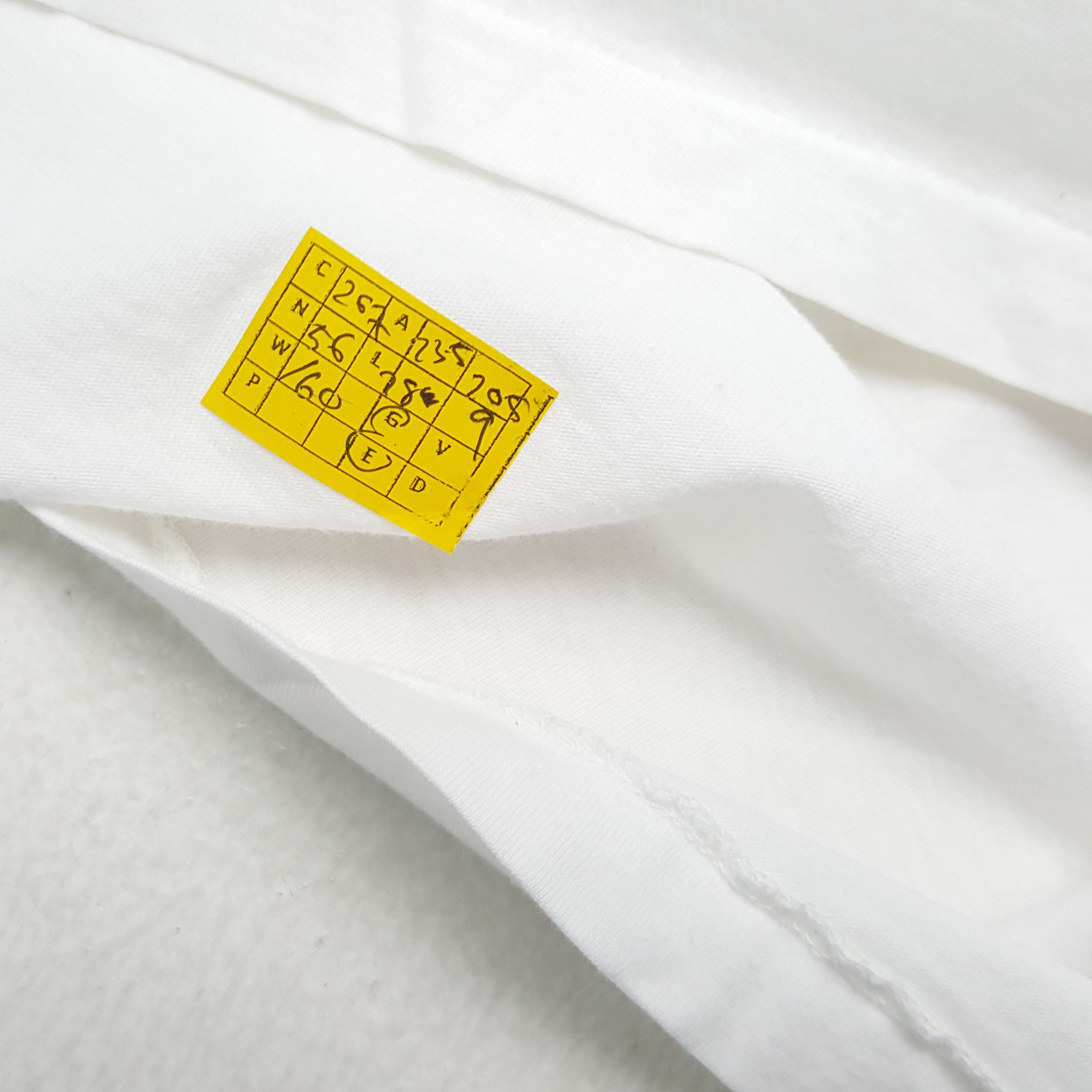 Japanese Brand × Vintage × Yohji Yamamoto Vintage YOHJI YAMAMOTO Japanese Fashion Designer T-Shirt Size US XL / EU 56 / 4 - 4 Thumbnail