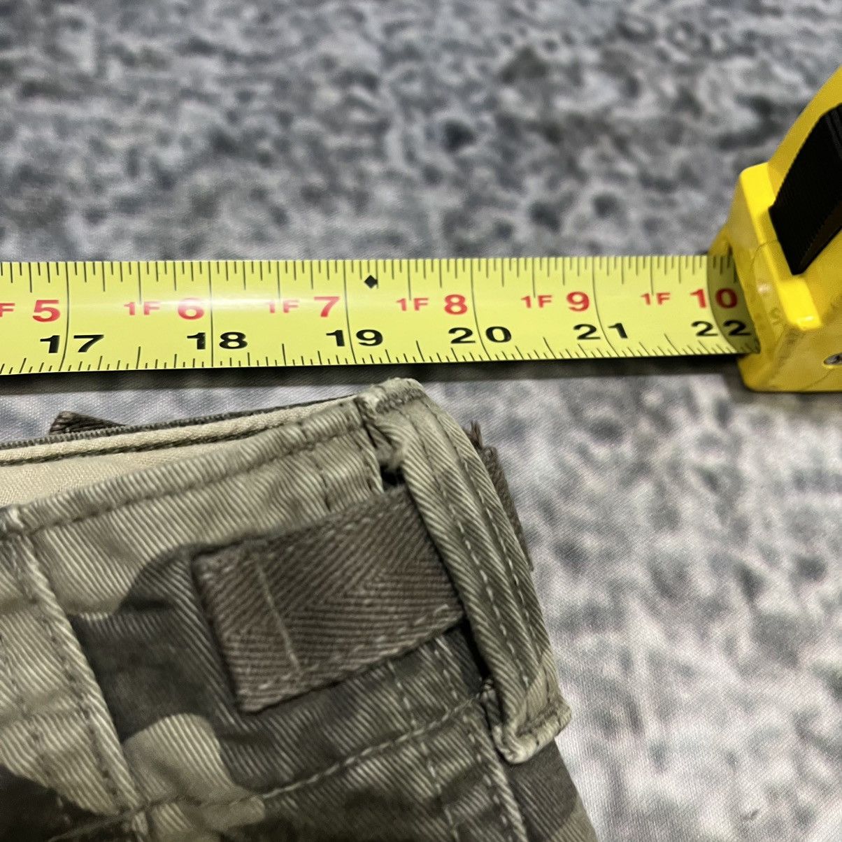 Banana Republic Vintage Banana Republic Camo Cargo Pants 2000s Y2K 38x28 Size US 38 / EU 54 - 10 Thumbnail