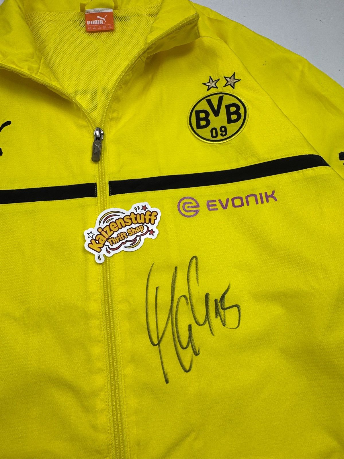 Puma [SIGNED] Mats Hummels Borussia Dortmund 2012 Puma Jacket Size US XXL / EU 58 / 5 - 4 Thumbnail