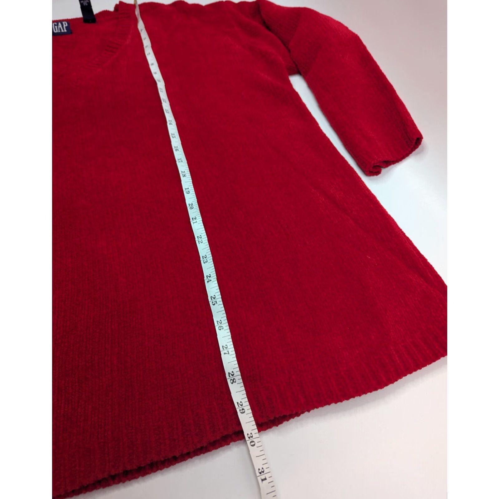 Gap VINTAGE Gap V-Neck Sweater Mens Large Red Heavy Long Sleeve United Kingdom Men's Pullover Knitted Knit Classic Outdoor Capable? Size US L / EU 52-54 / 3 - 5 Thumbnail