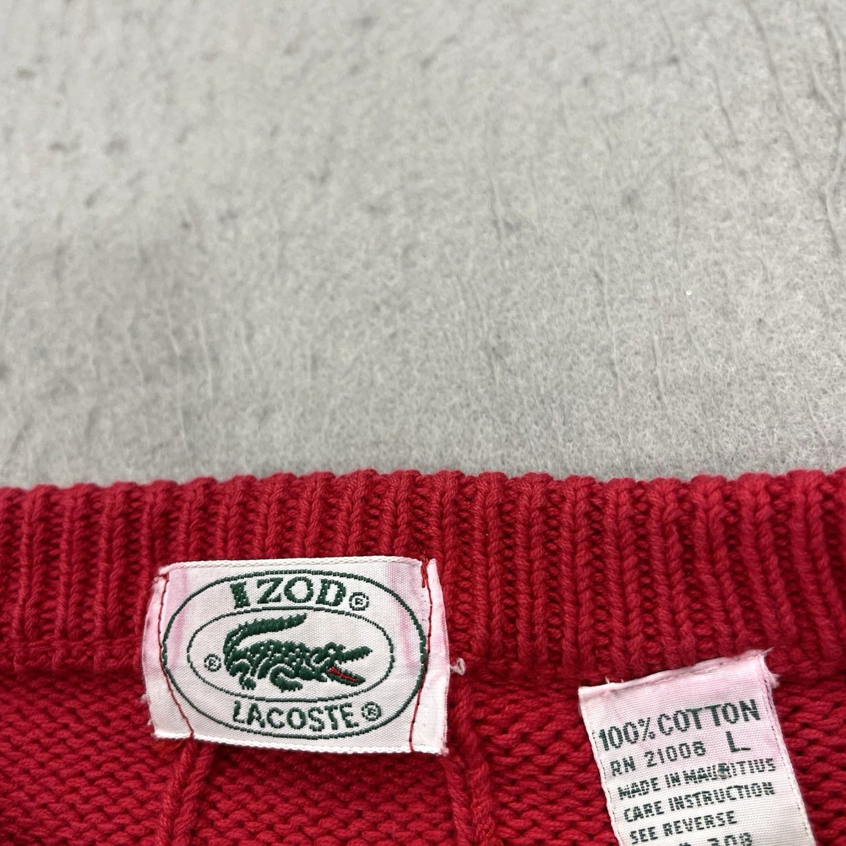 Izod VINTAGE Izod Lacoste Sweater Mens Large Red Cable Knit Grandpa Crewneck 90s Size US L / EU 52-54 / 3 - 4 Thumbnail