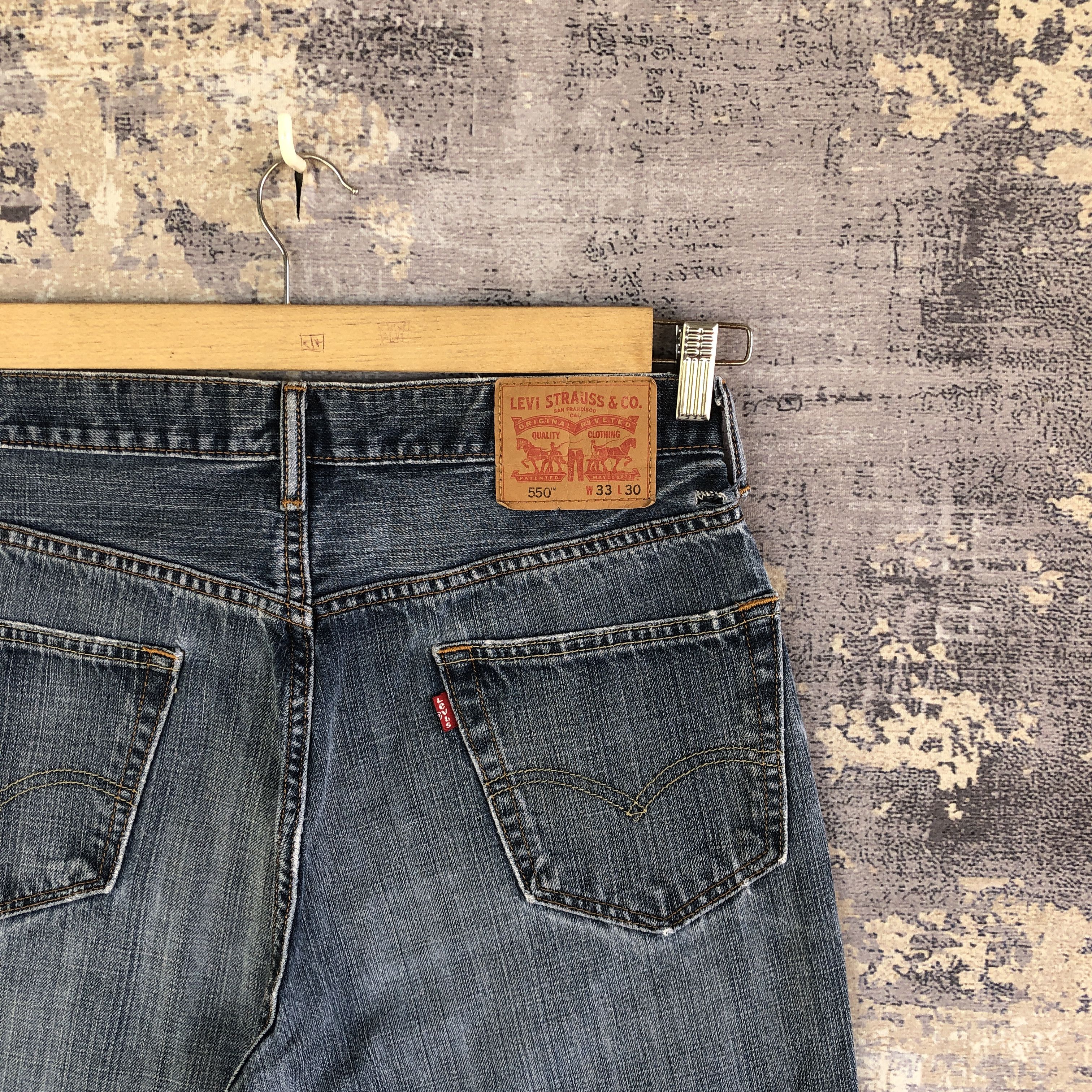 Levi's × Vintage Vintage Levis 550 Faded Baggy Jeans Levi's Light Wash Denim Size US 32 / EU 48 - 5 Thumbnail