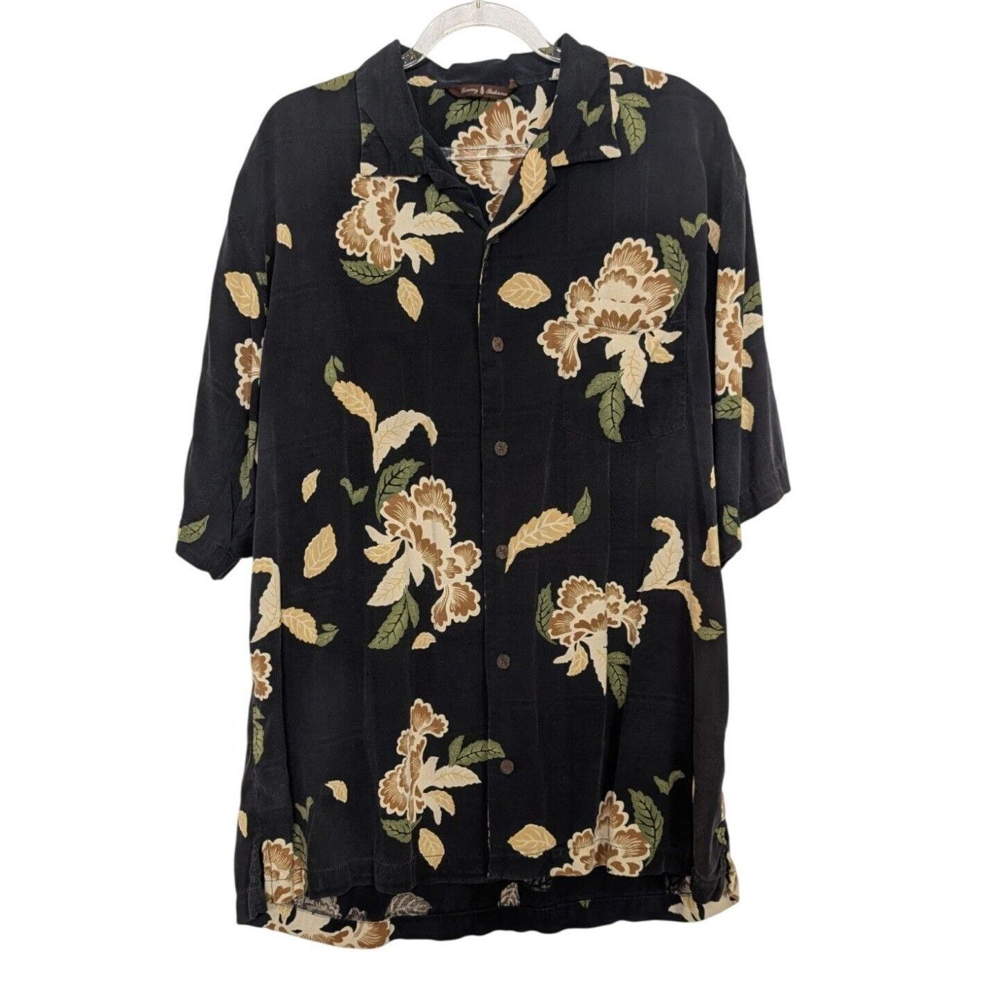 Tommy Bahama Tommy Bahama Floral Shirt Mens Size Medium Black Silk Hawaii Size US M / EU 48-50 / 2 - 1 Thumbnail