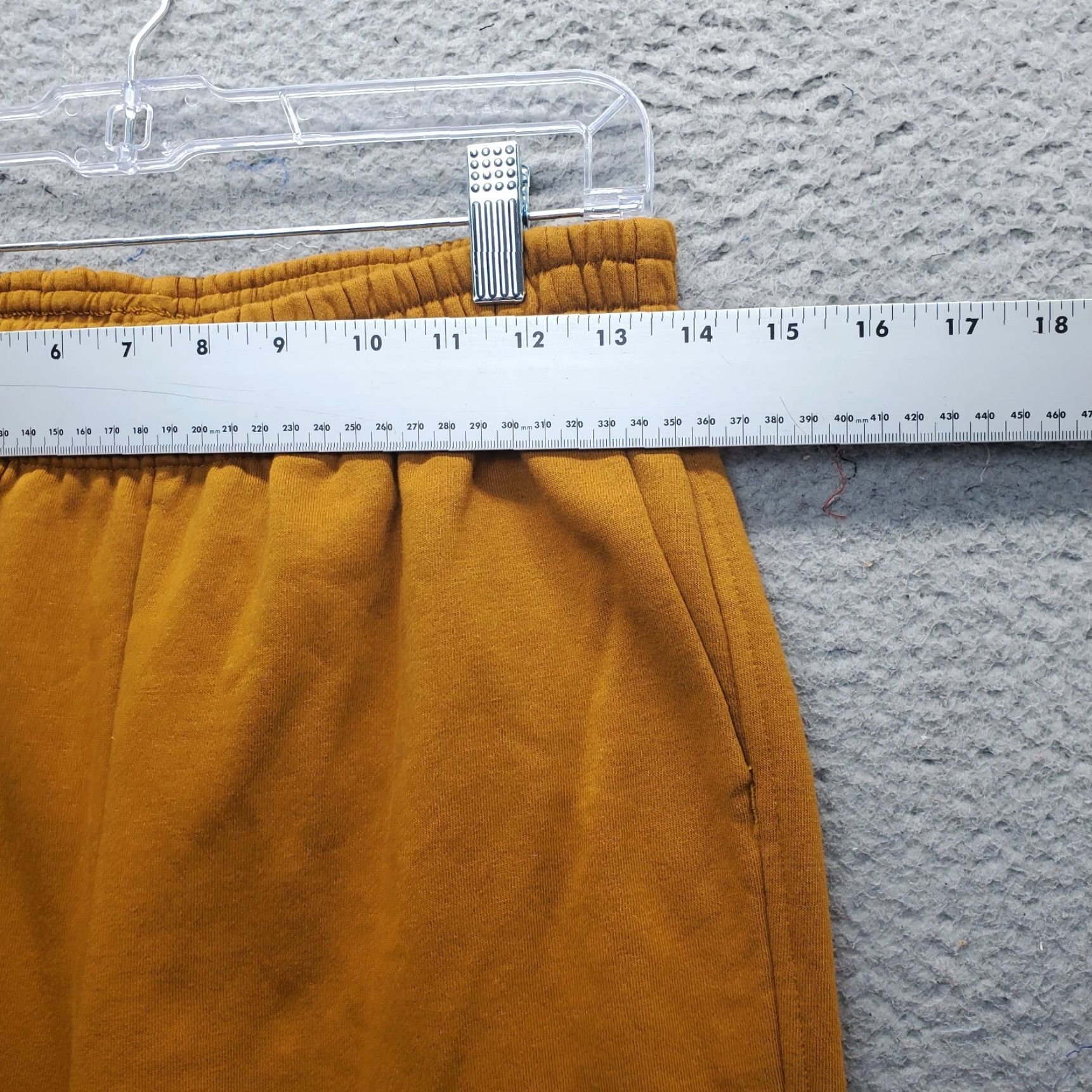 Vintage CALIA Sweatpants Womens S Tan Fleece Lined Elastic Waist Tapered Leg Pull On Womens Size S Tan Sweatpants CALIA Size 28" / US 6 / IT 42 - 4 Thumbnail