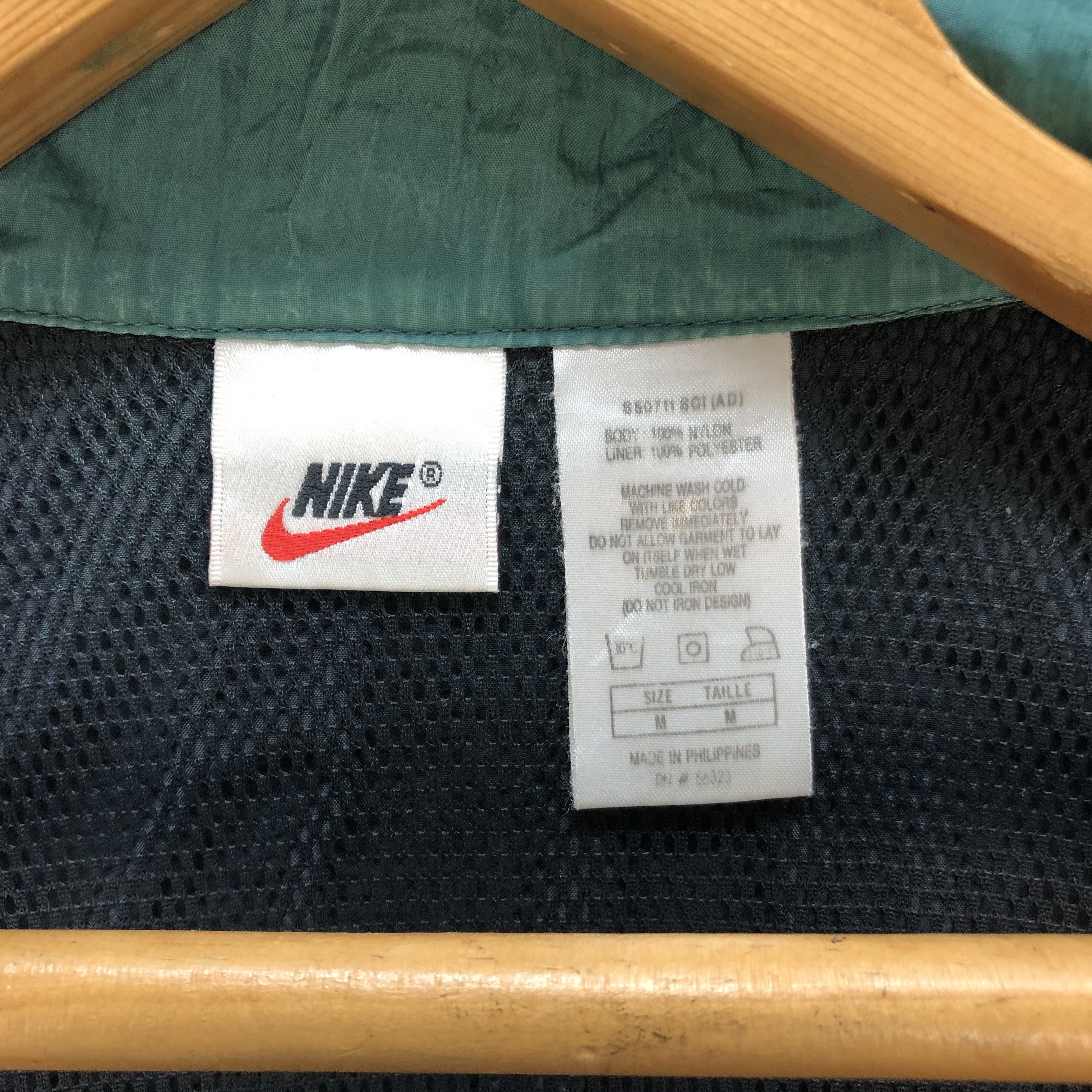 Nike TRASHED🔥 90's NIKE COLORBLOCK WINDBREAKER #7391-142 Size US M / EU 48-50 / 2 - 10 Thumbnail