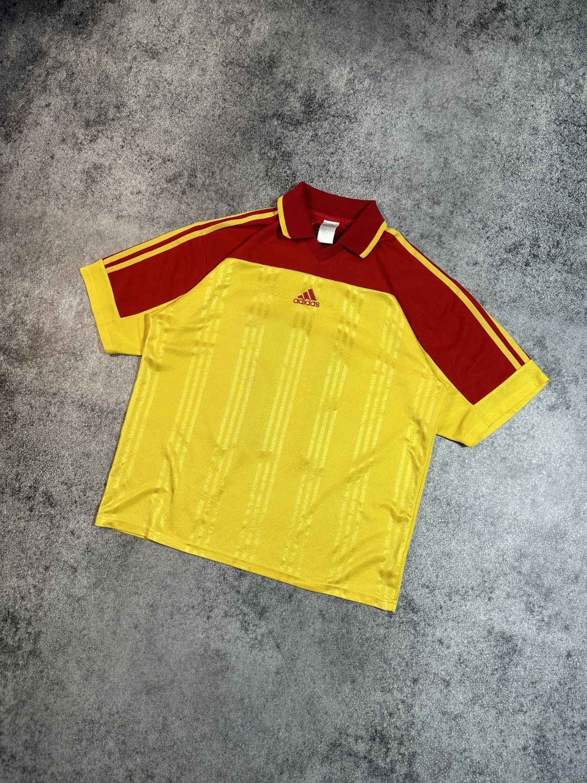 Adidas × Vintage Vintage Adidas Logo 10 Soccer Jersey Blokecore Style L Size US L / EU 52-54 / 3 - 1 Thumbnail
