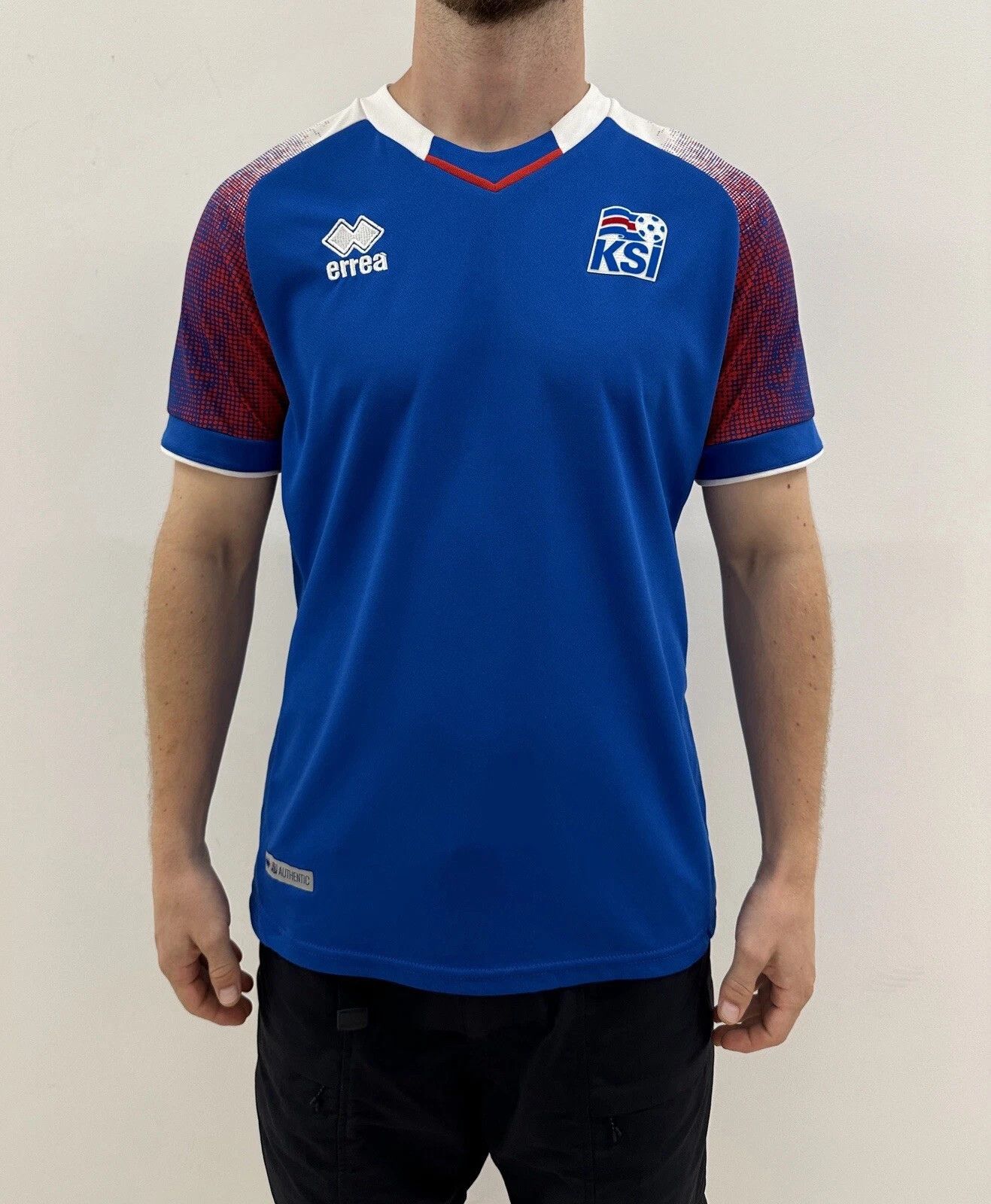 Errea National Iceland KSI 2018 2019 2020 Home Jersey Soccer Size US M / EU 48-50 / 2 - 1 Thumbnail