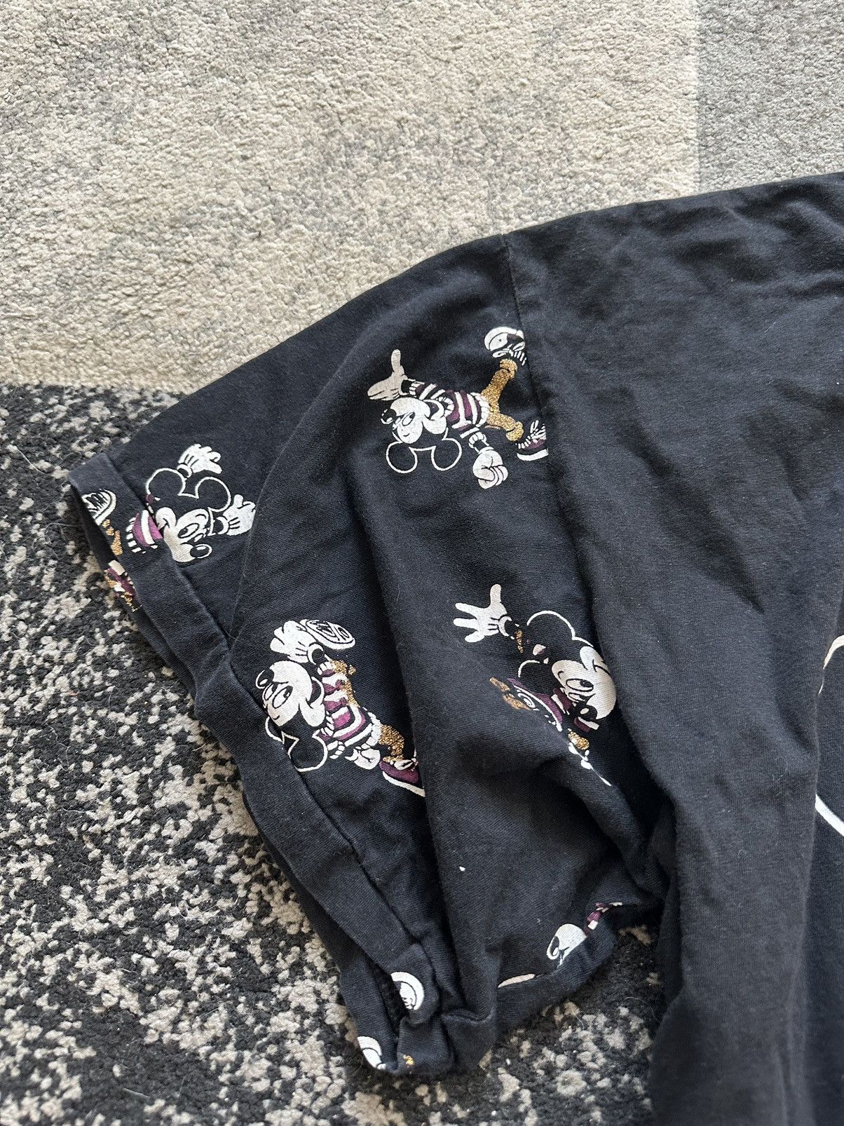 Disney × Mickey Mouse × Vintage Vintage 80s Mickey Mouse all over print graphic t shirt rare Size US XL / EU 56 / 4 - 4 Thumbnail